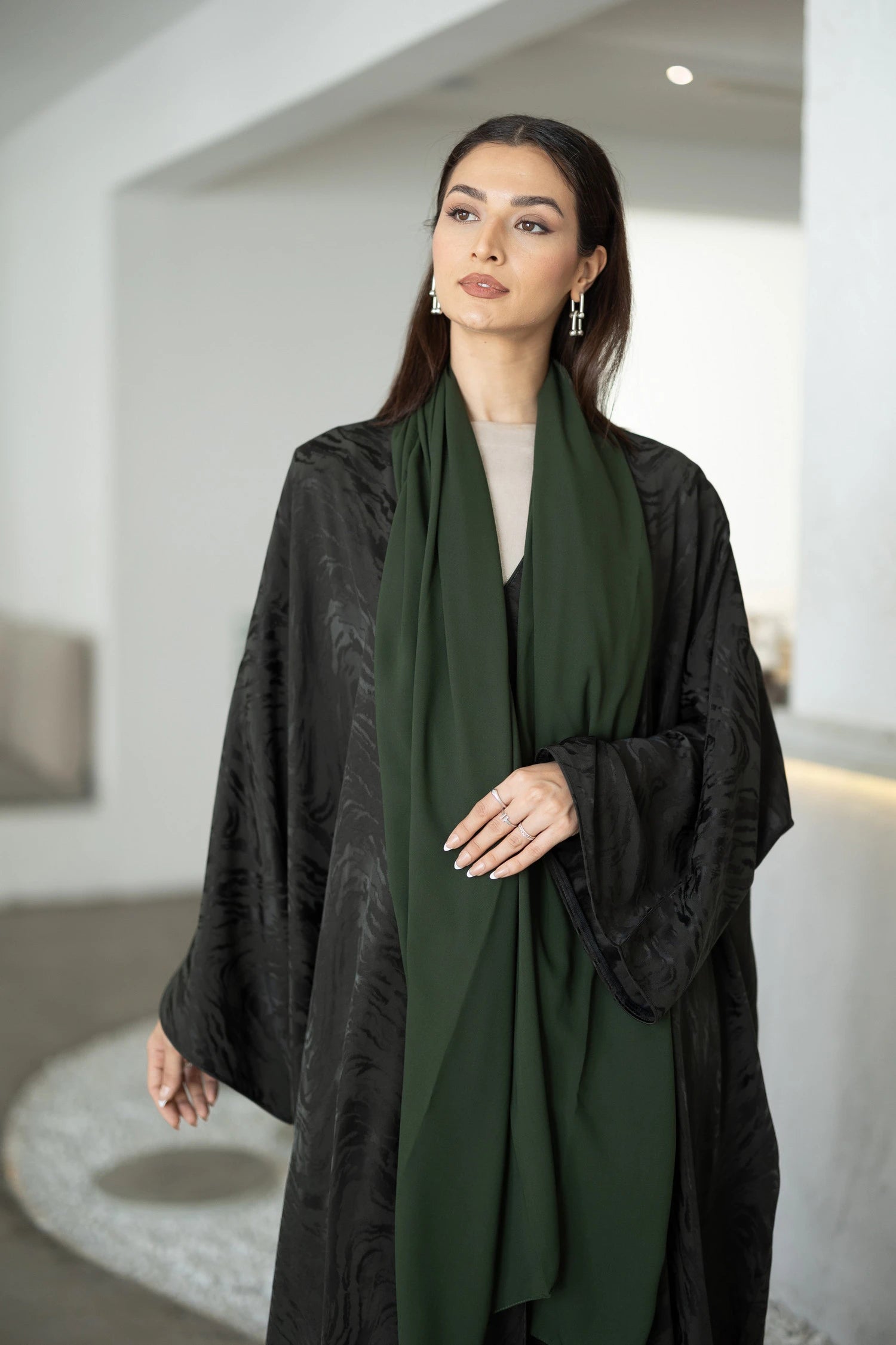553 Abaya With Sheilla
