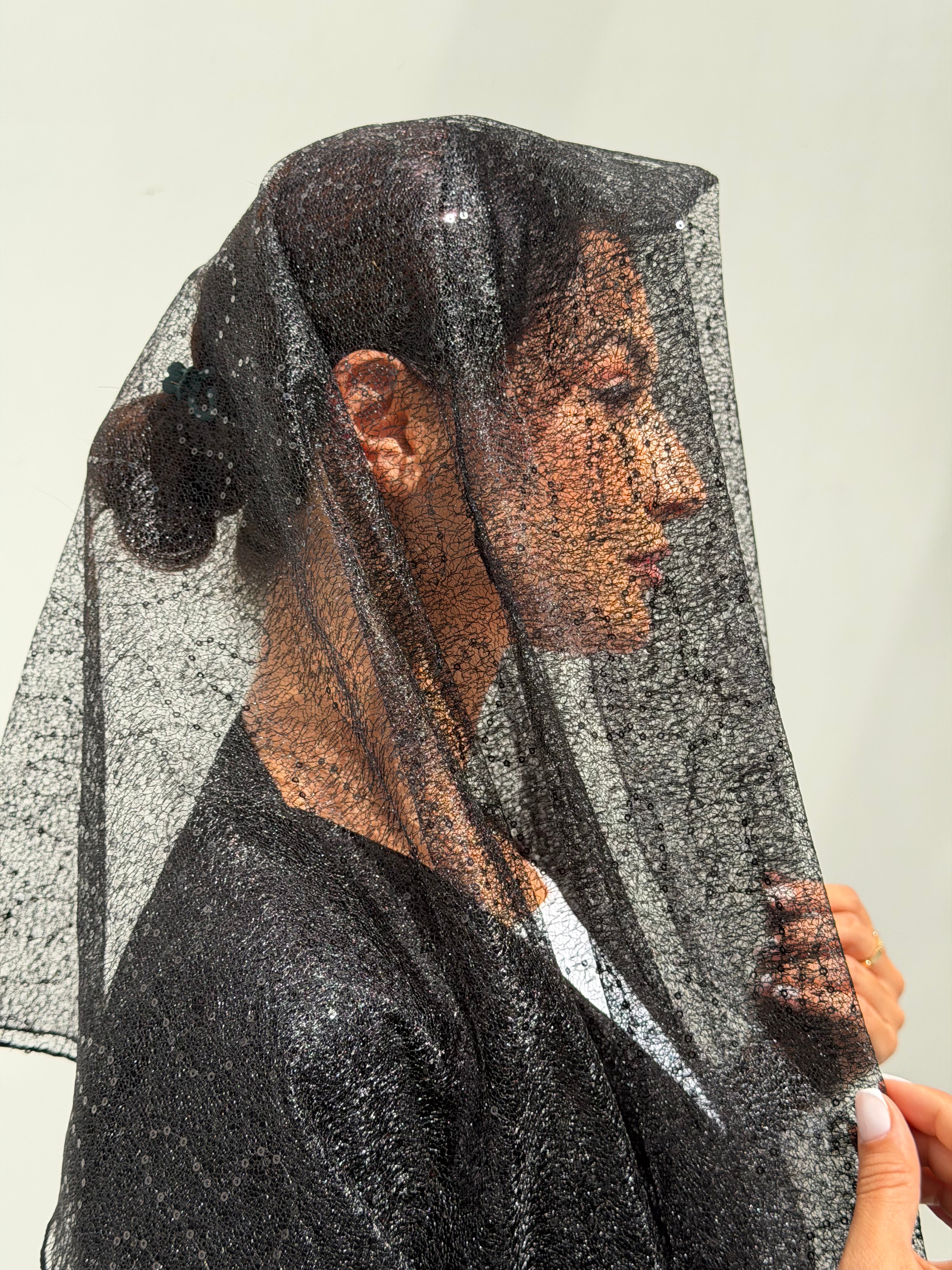 Jawaher Abaya ( Dantil Abaya included the transparent Dantil Sheila )