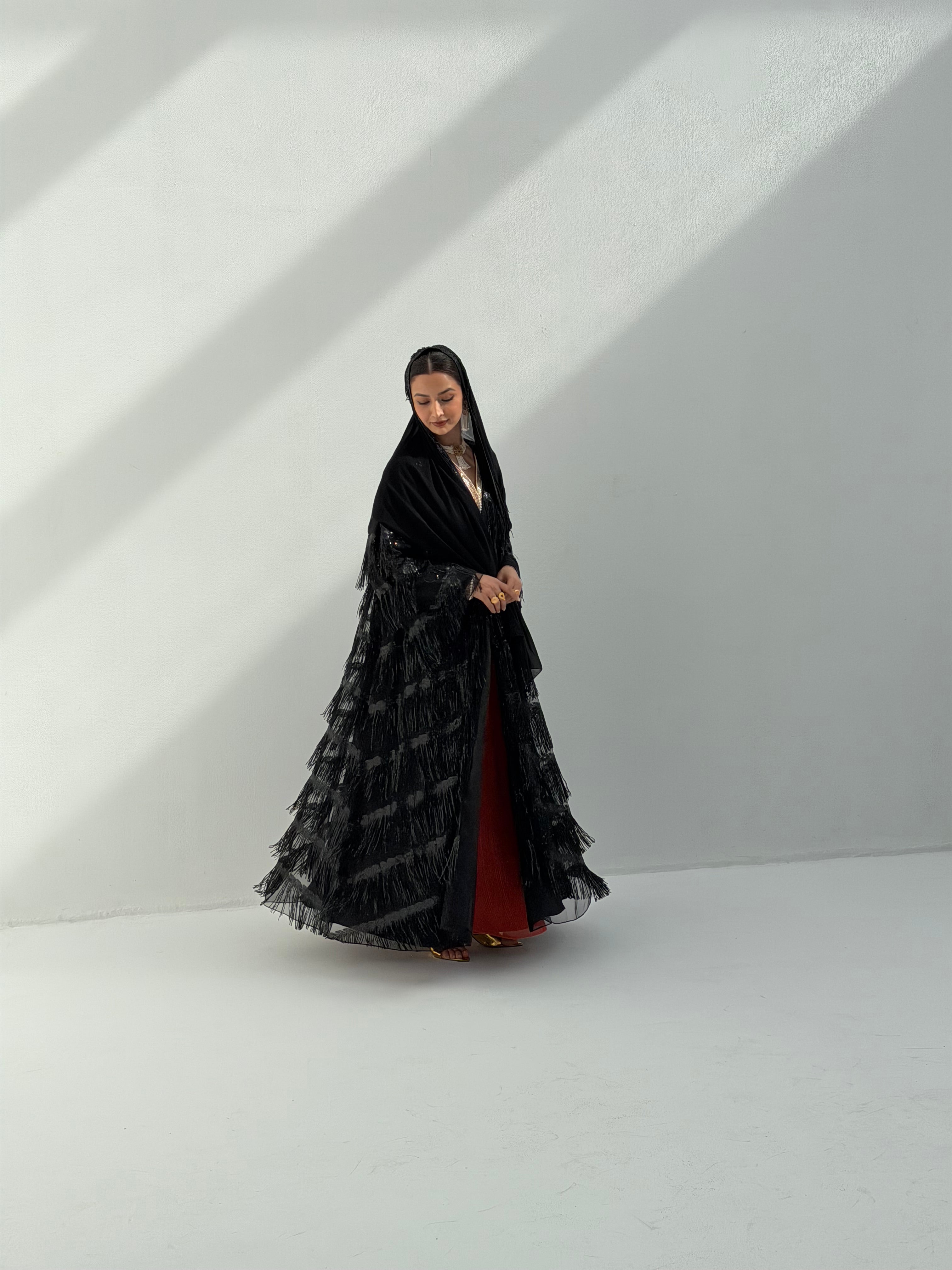 Poppy 🌺 ( Abaya with Sheila )