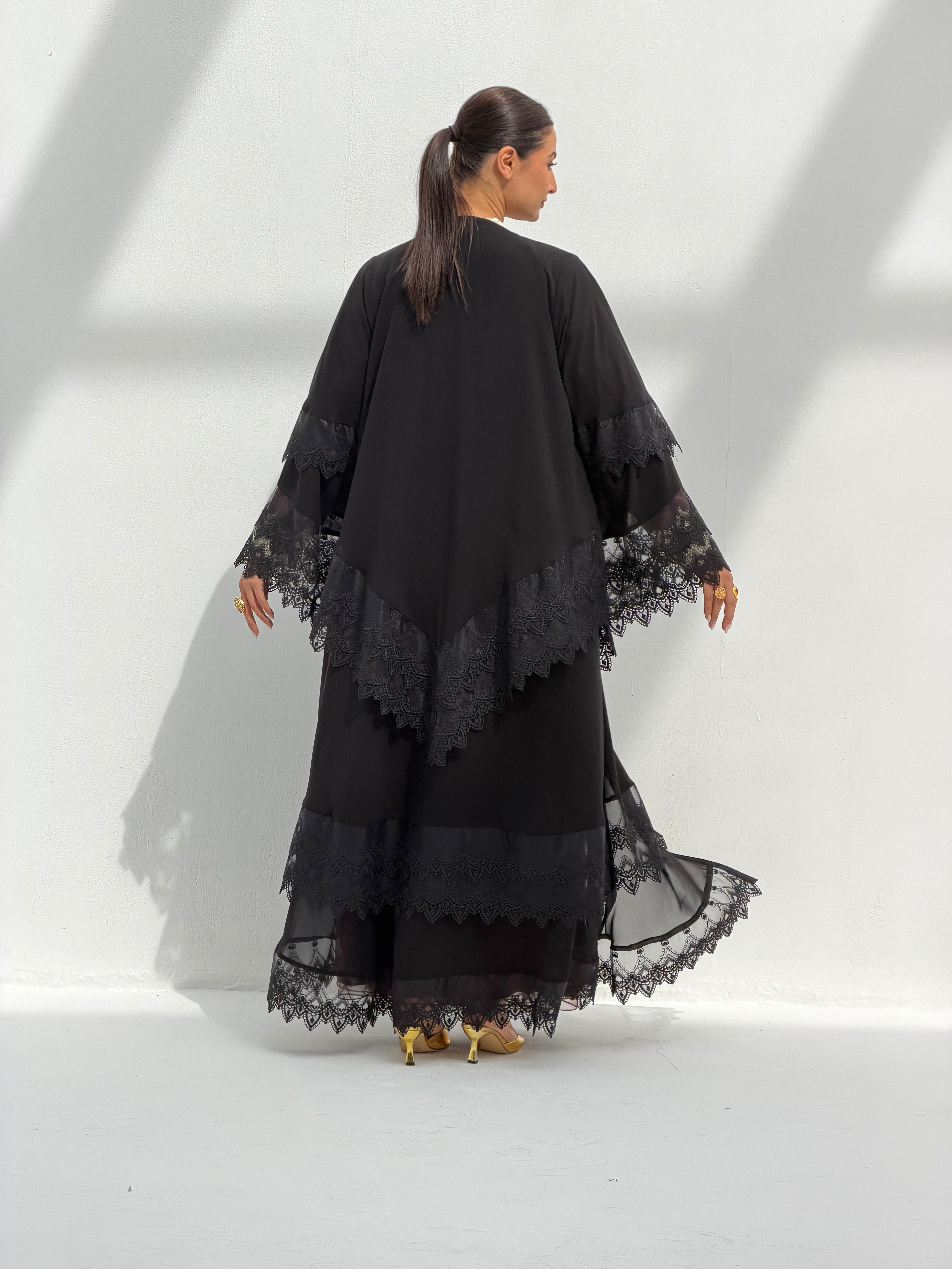 NARJES ( Abaya With Sheila )