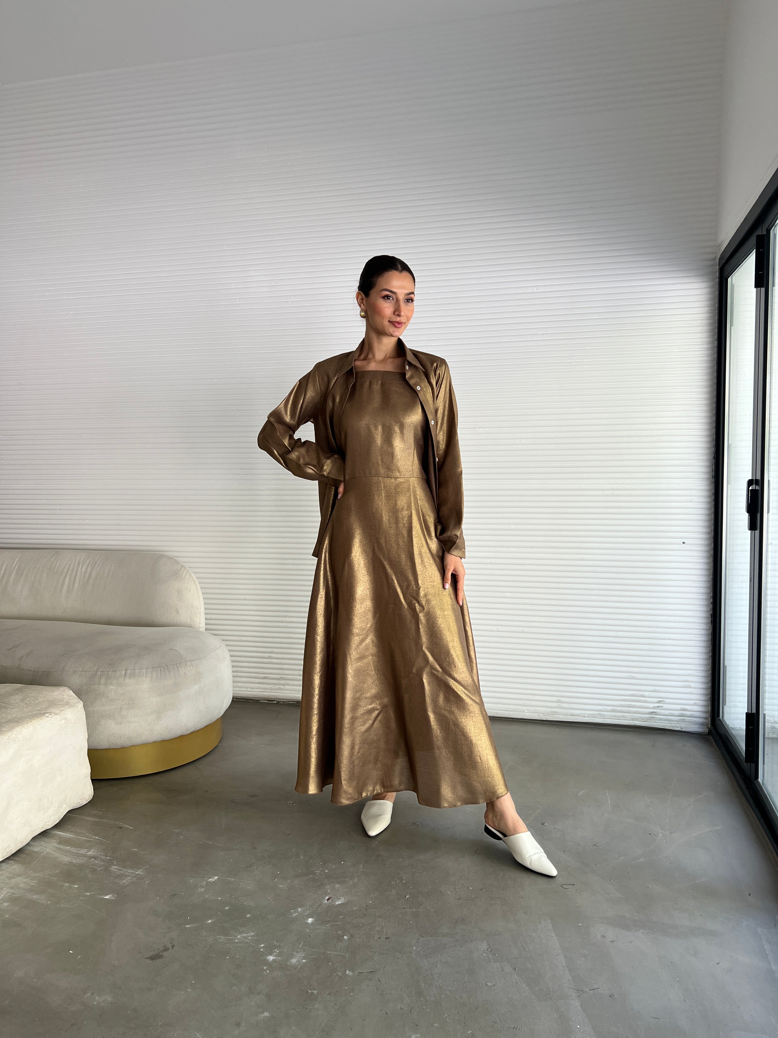 586 Dress & Blouse