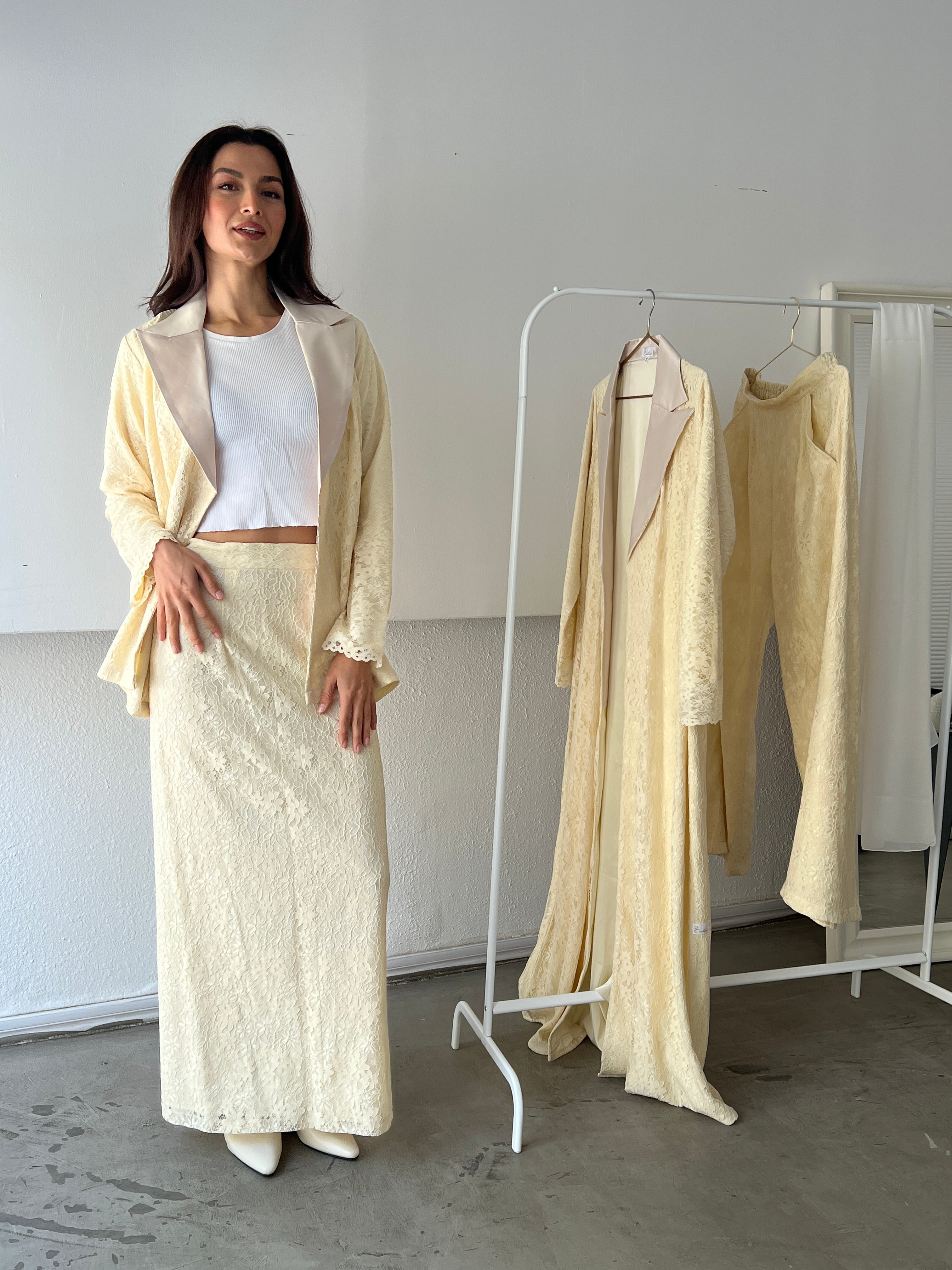 582 Blazer & Skirt
