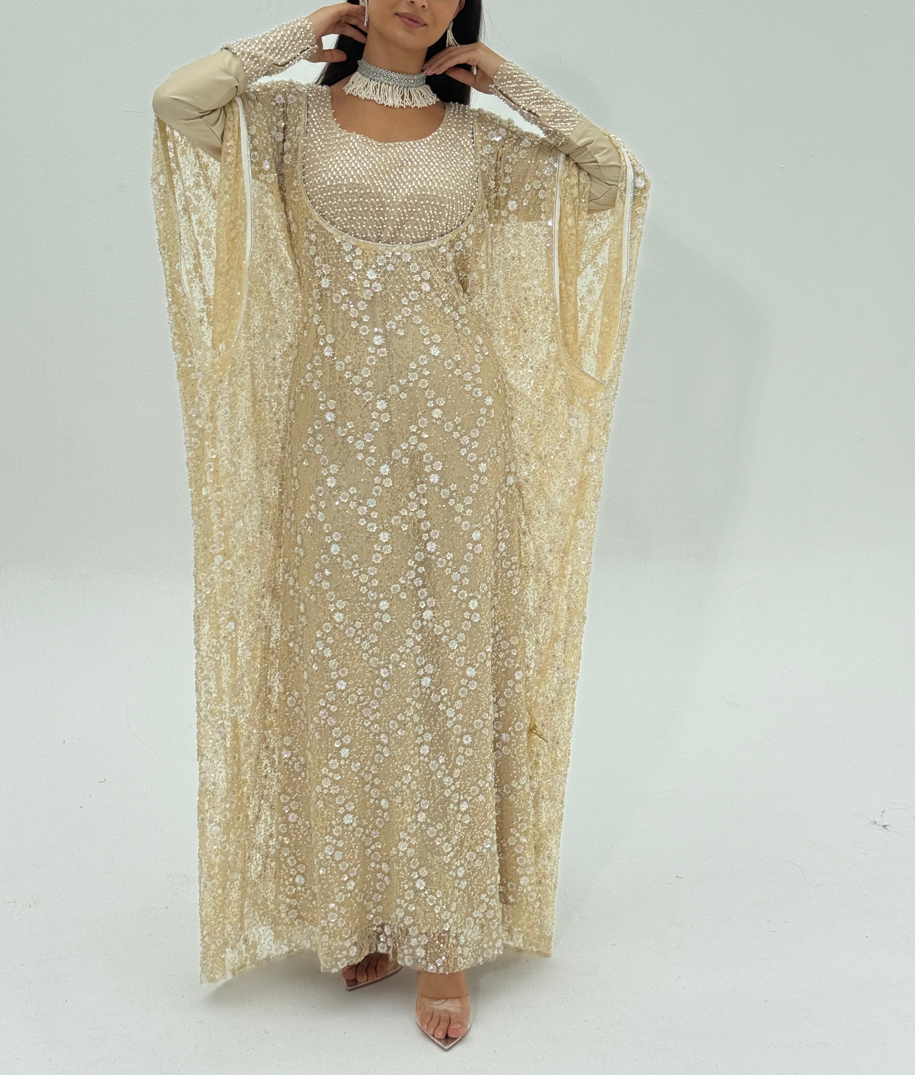 Layaly  Emarati Thob /ثوب اماراتي