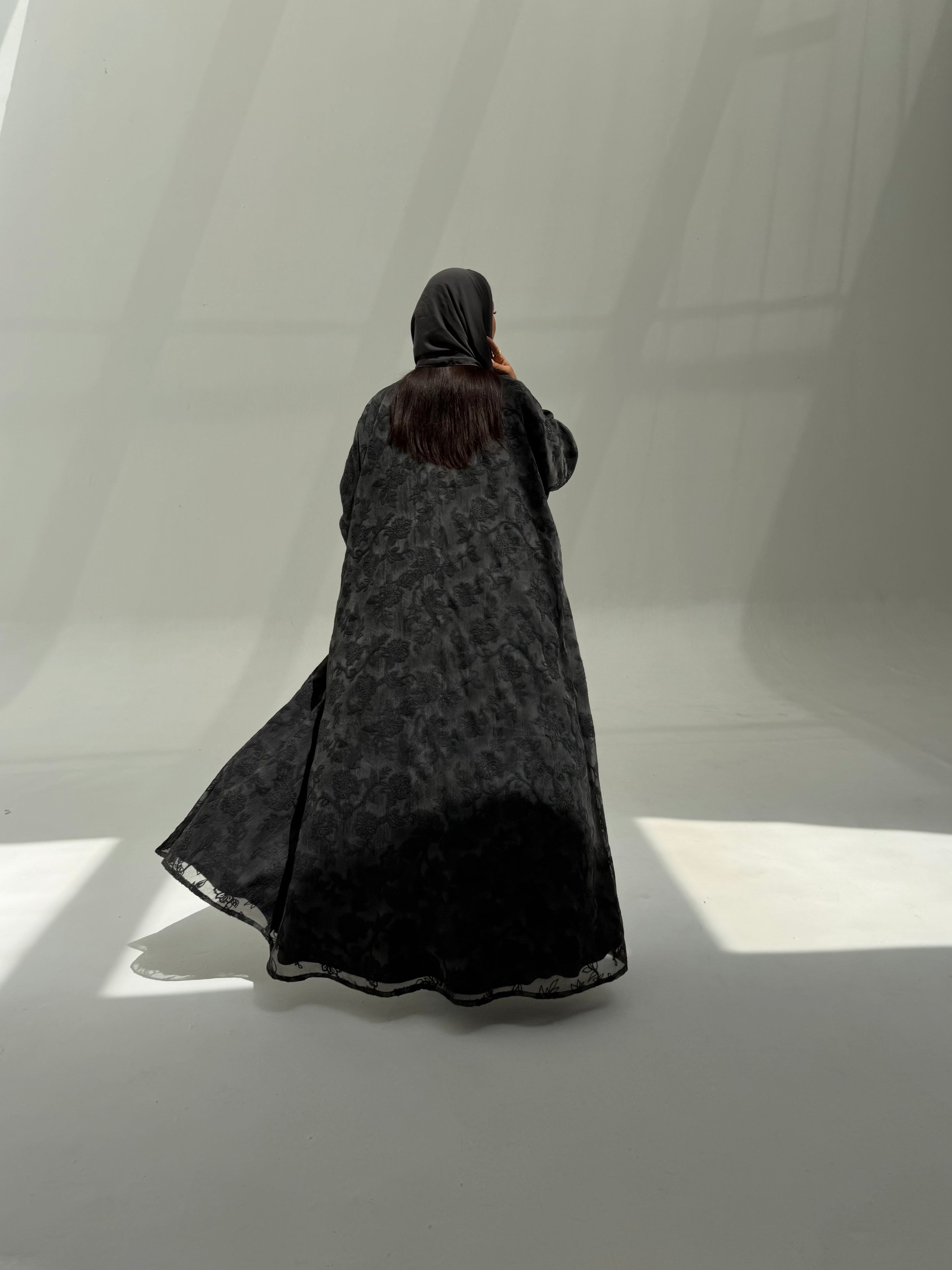 Refal ( bisht Abaya with Sheila )