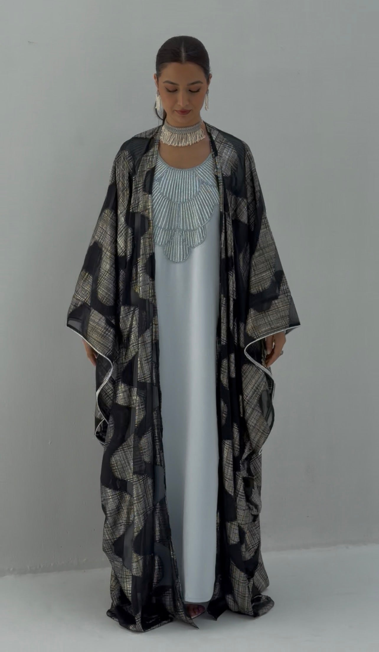 Sheikha ( Bisht Abaya )