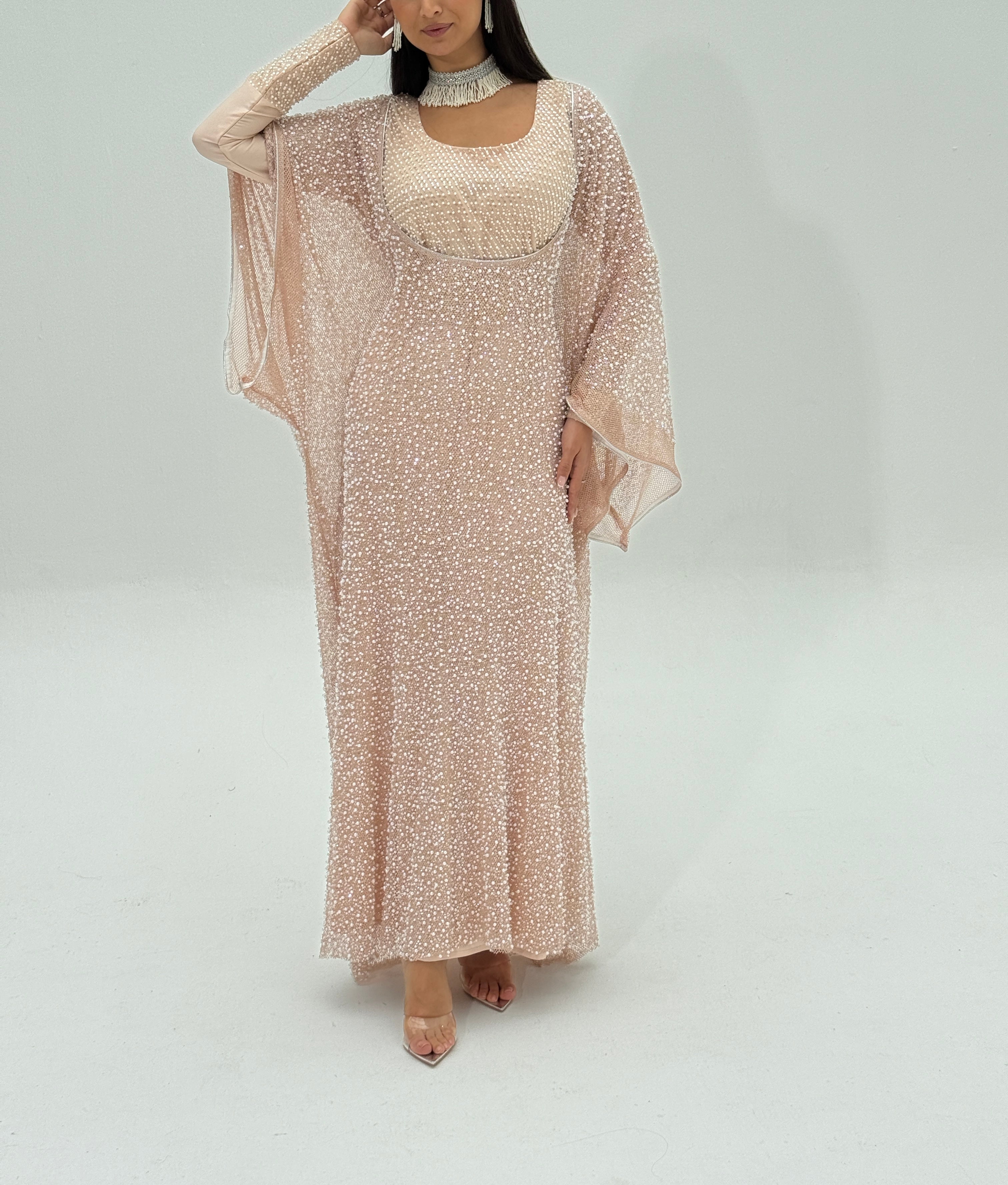 Sukoon  ( Emarati Thob) ثوب الاماراتي