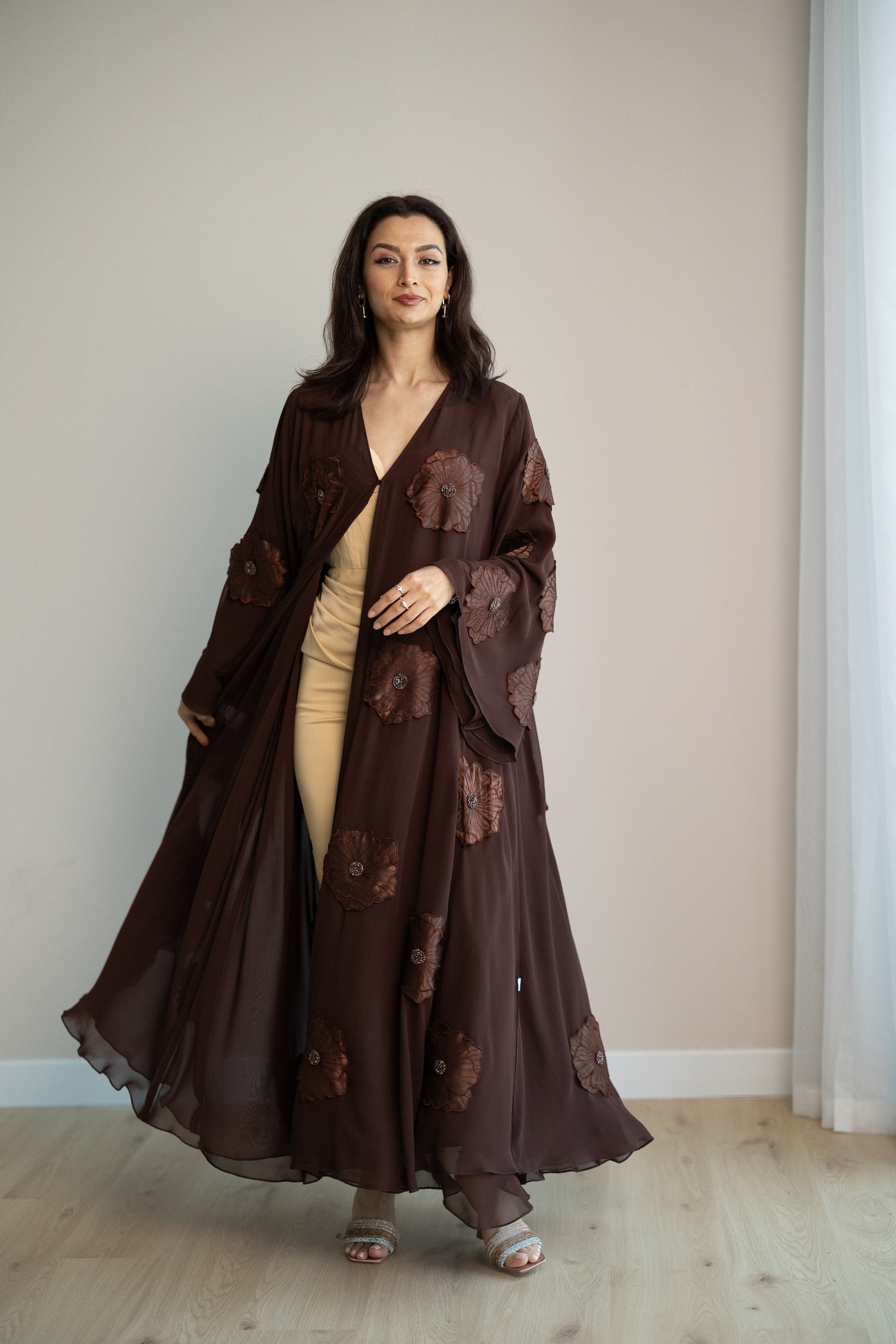 569 Abaya With Sheilla