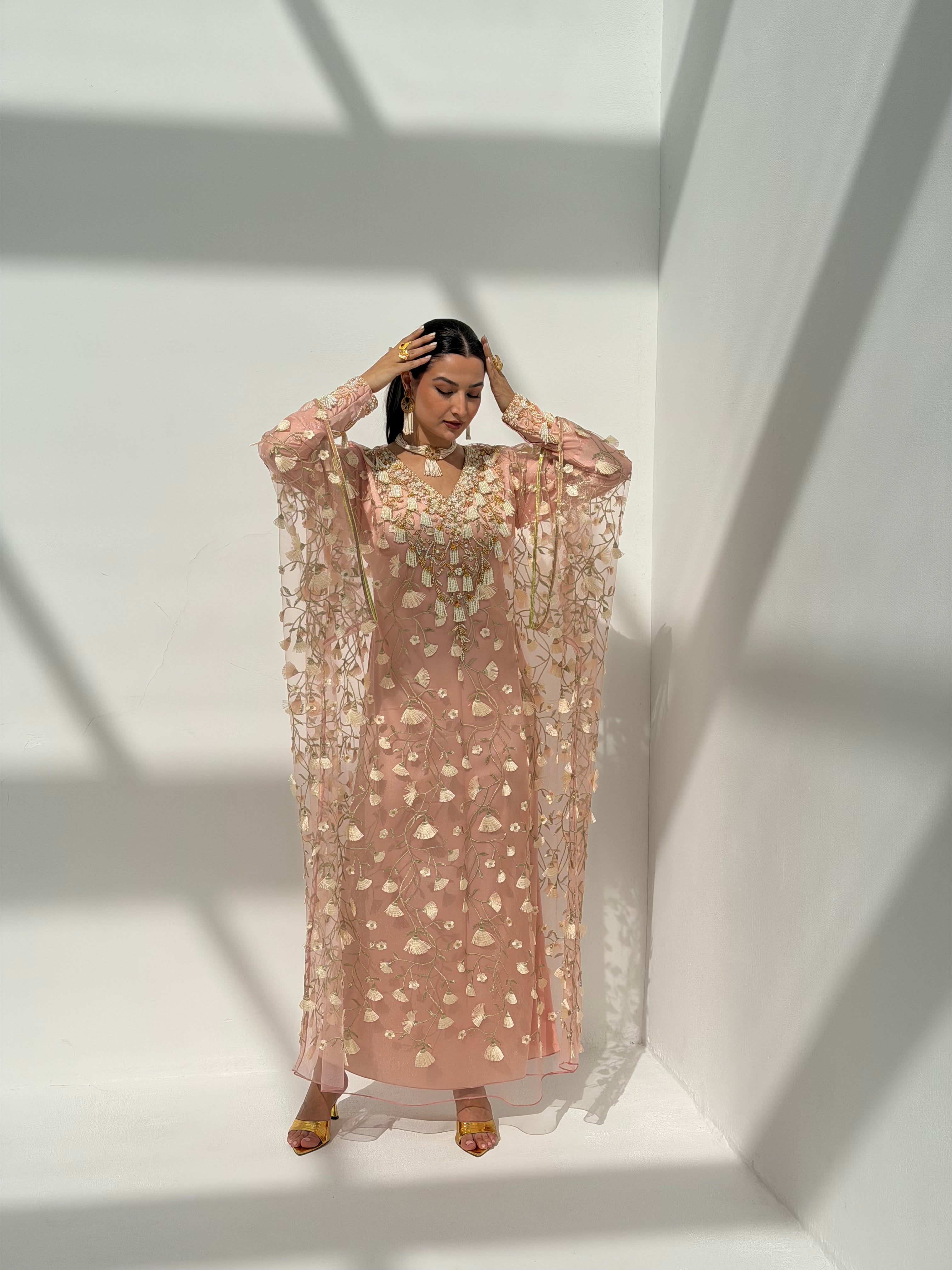 YAQOOT ( Emarati Thob )