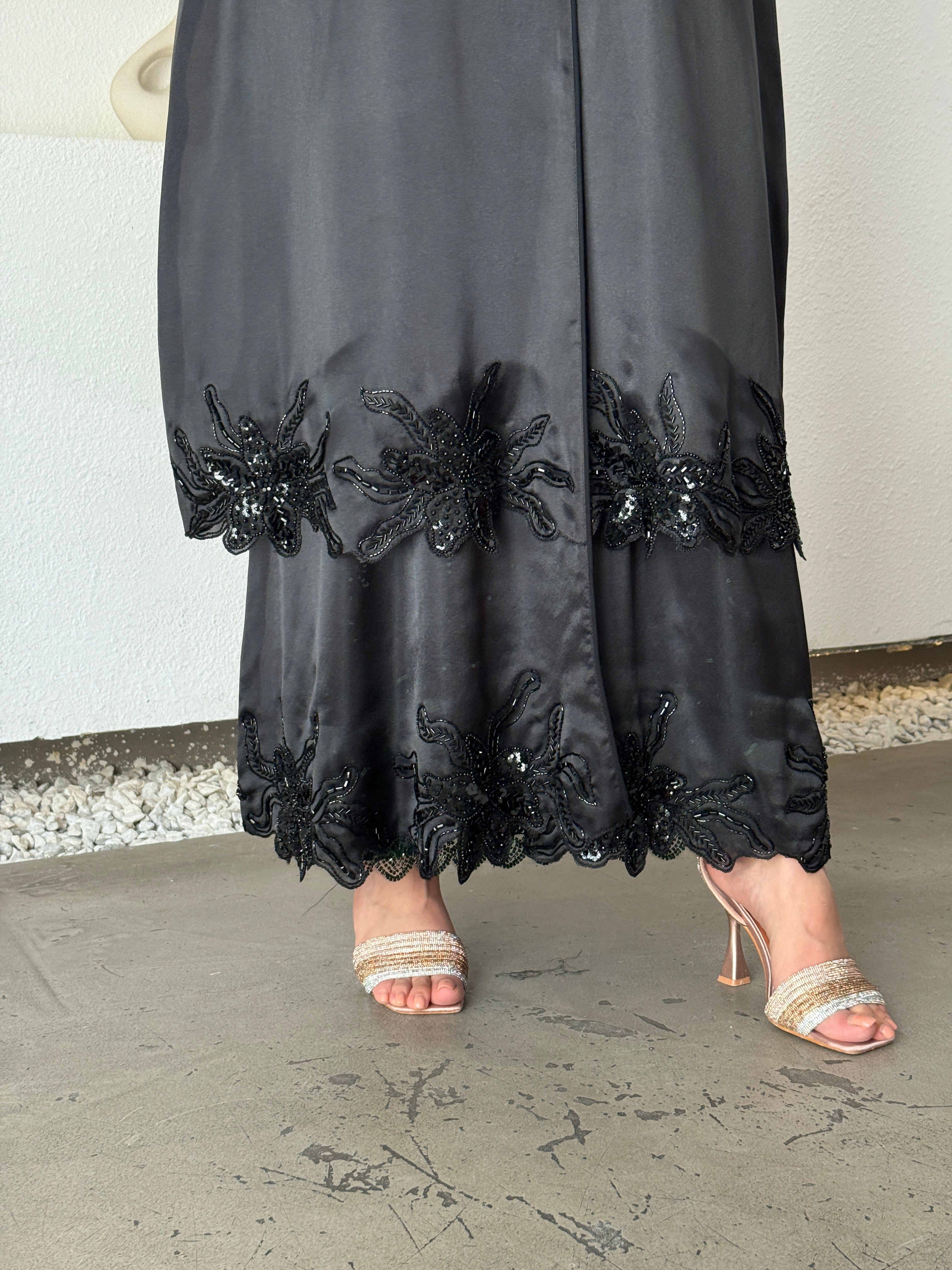 AMWAJ - Contessa Collection