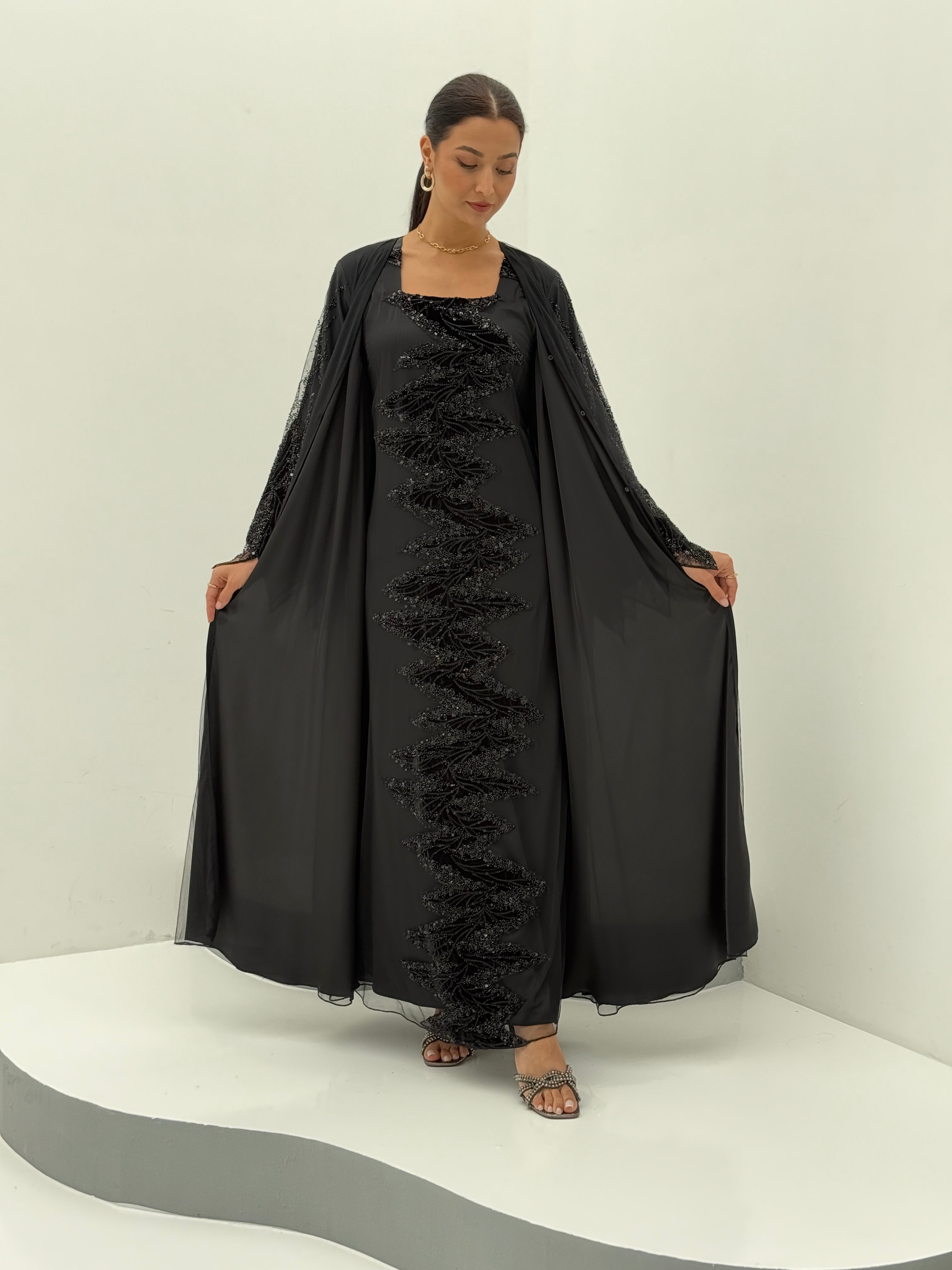 Amna Abaya with dress - Contessa Collection