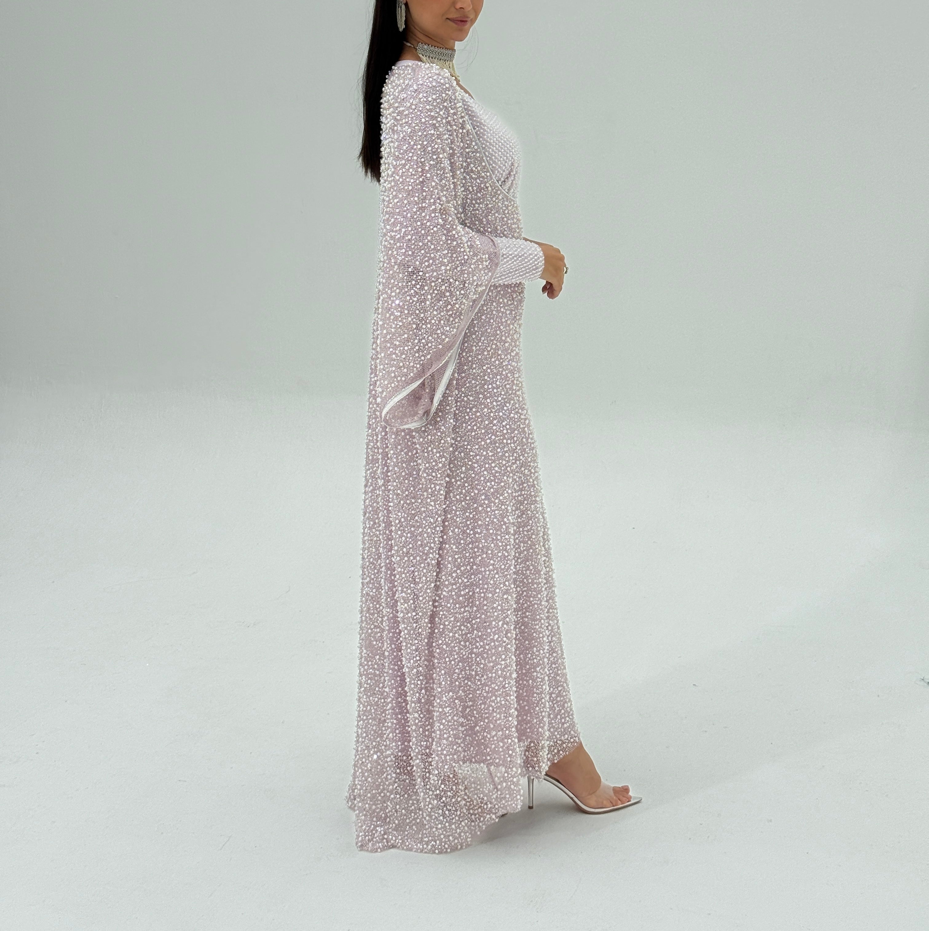 Sukoon  ( Emarati Thob) ثوب الاماراتي