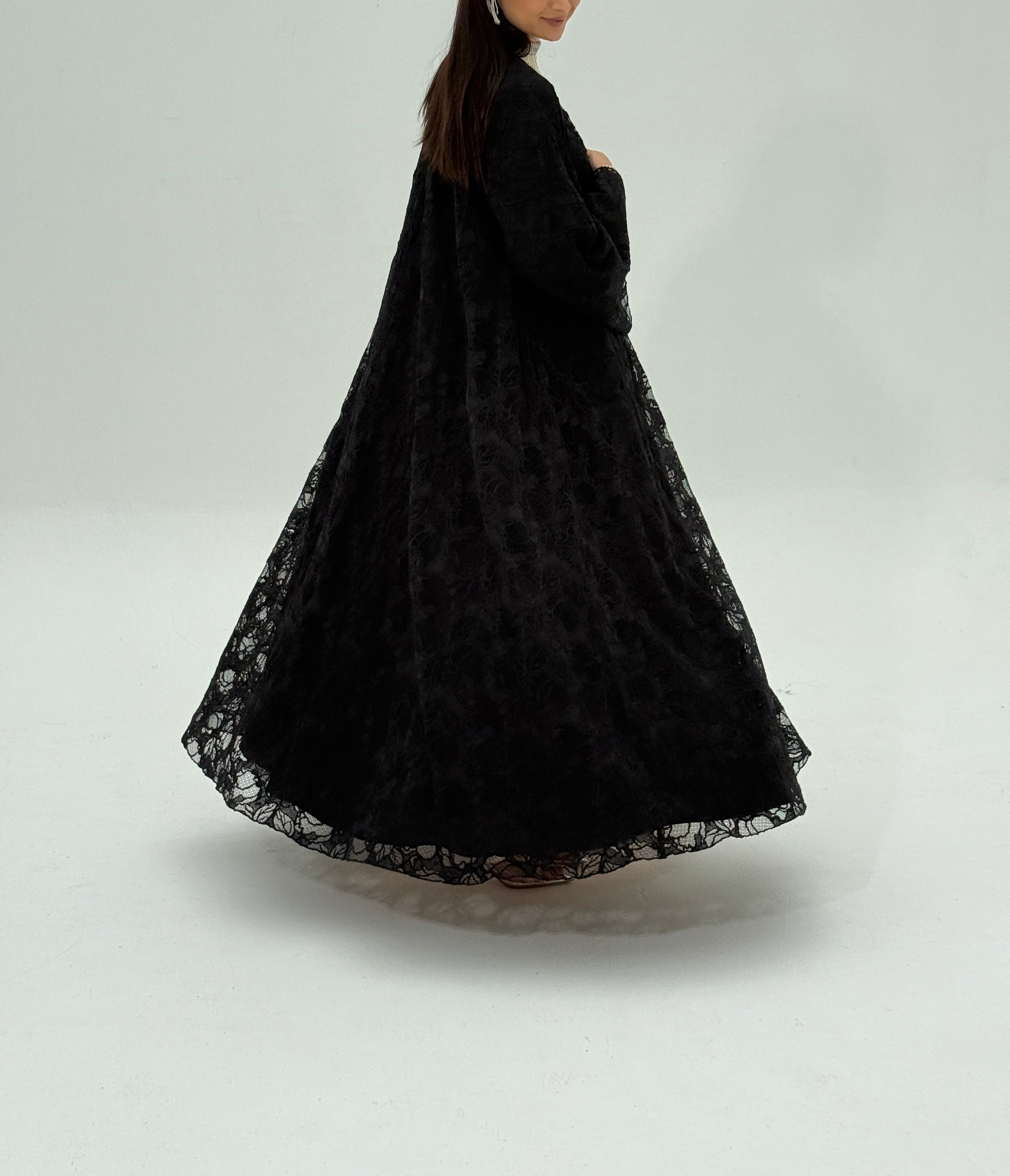 Hooriya ( Abaya with sheila )