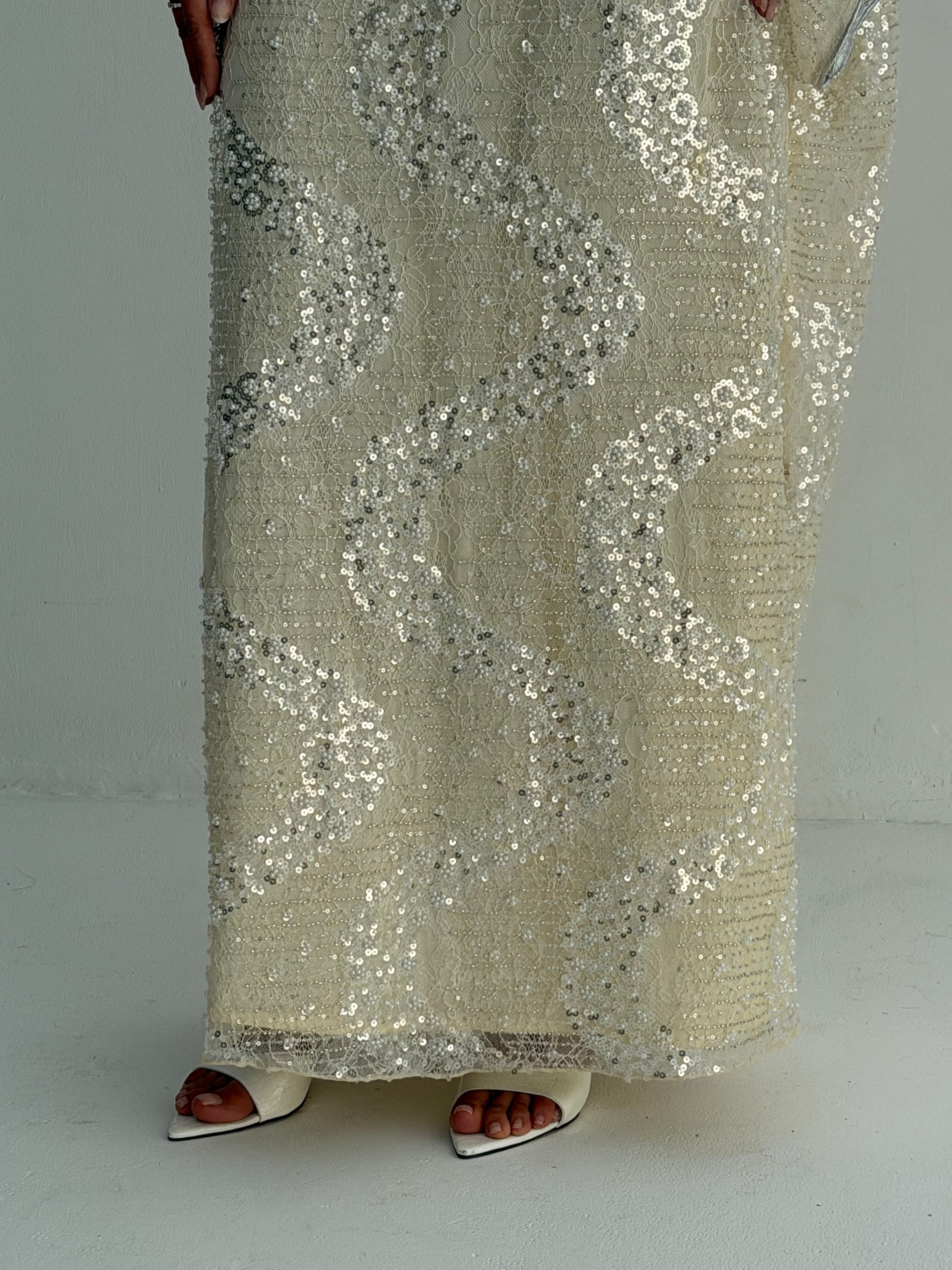 Layaly  Emarati Thob / ثوب اماراتي