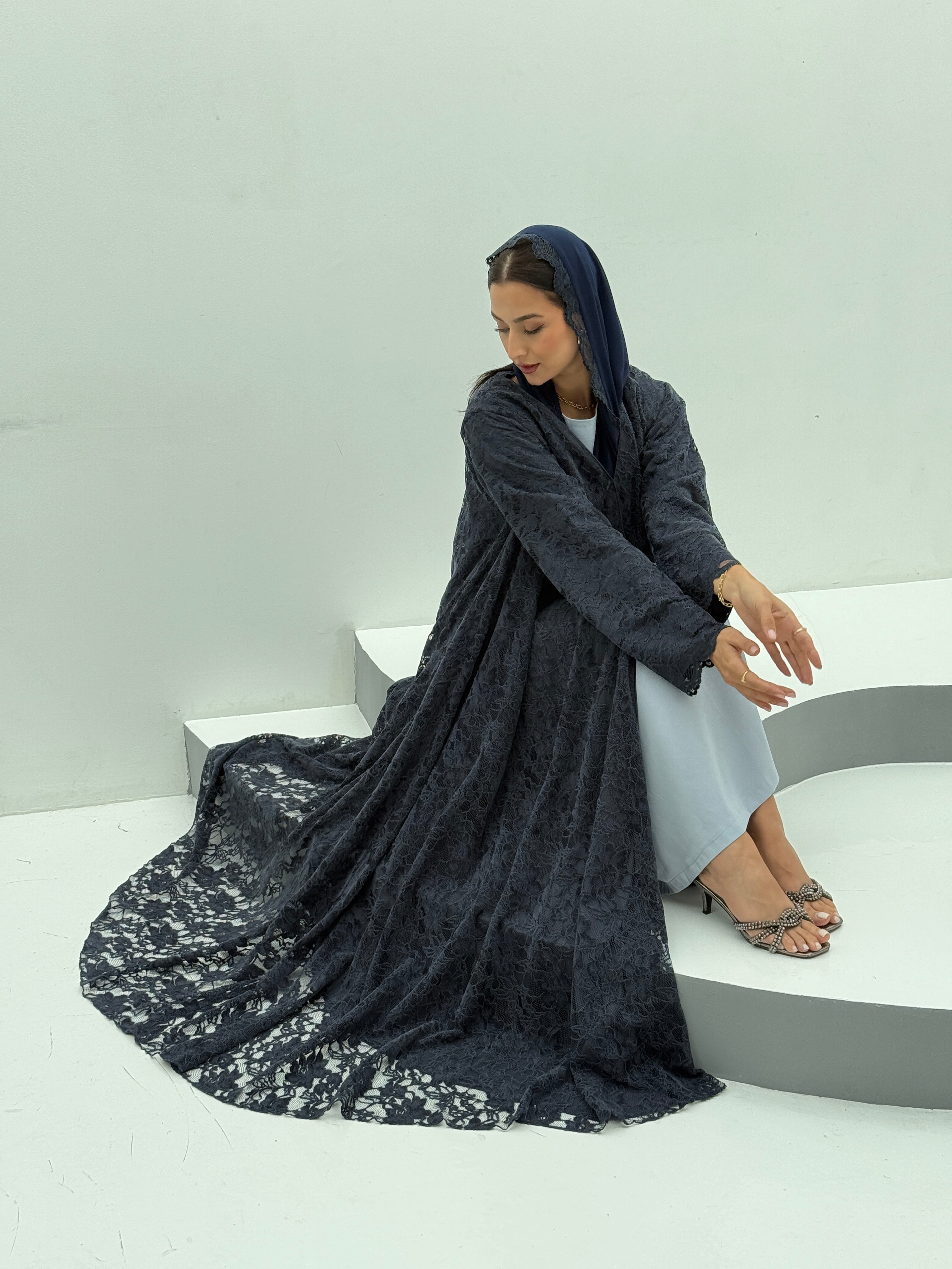 Winter Night Velvet Abaya