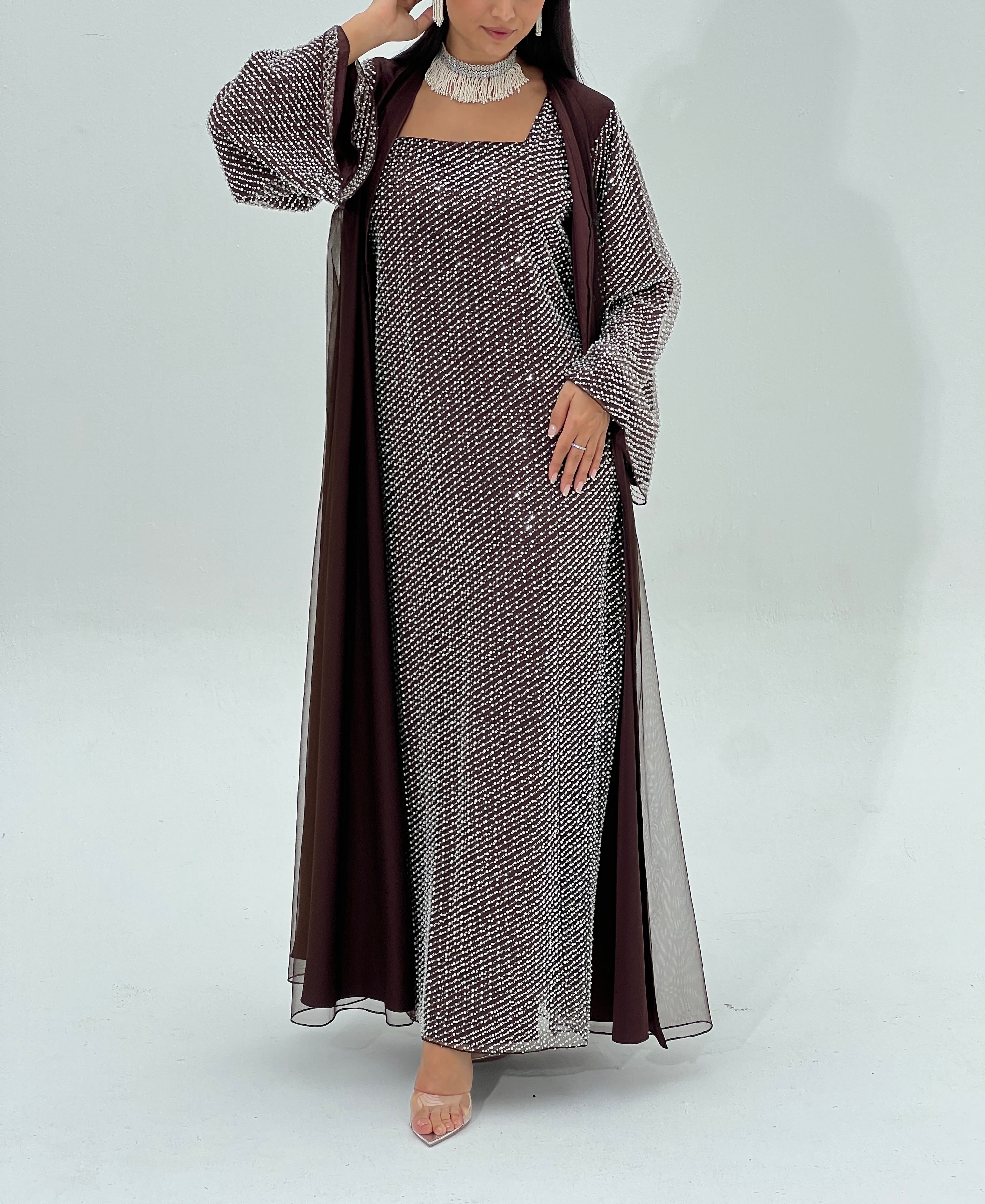 Leila Abaya with inner dress & sheila