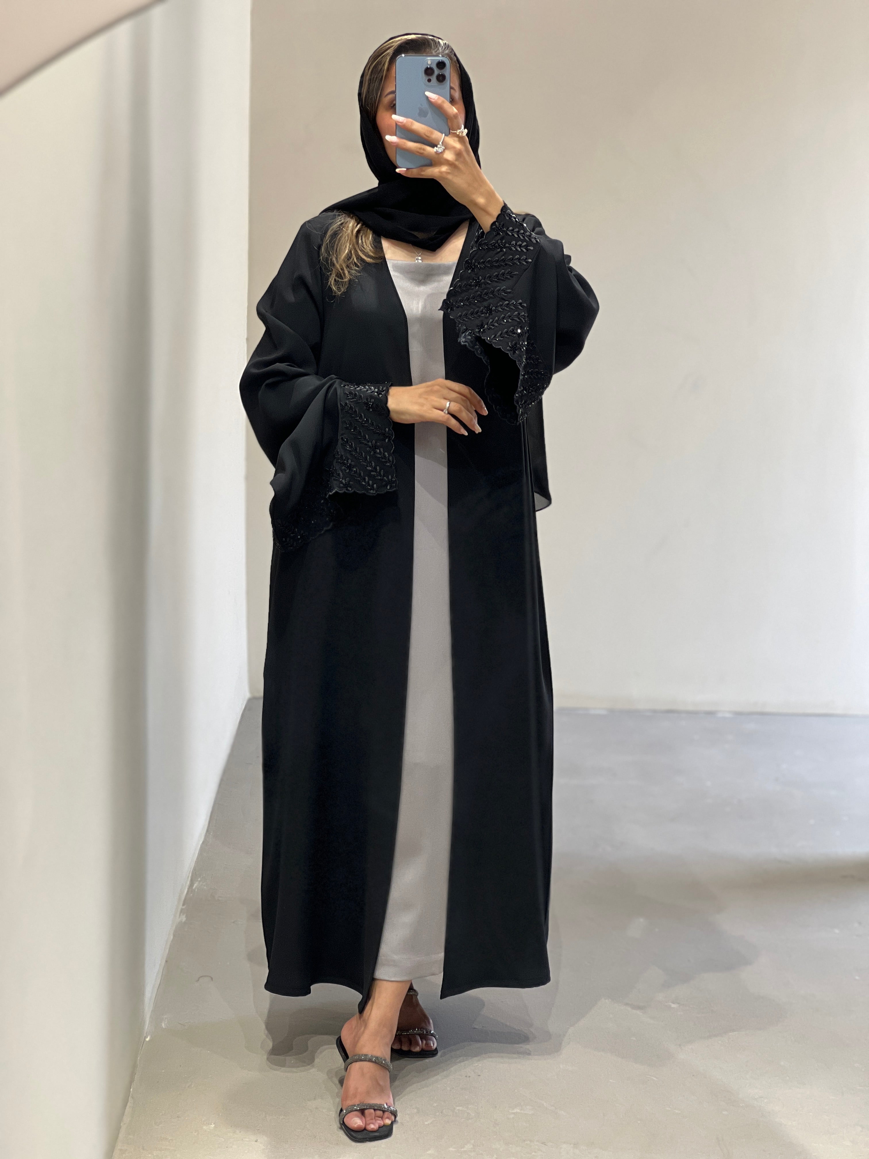 469 Abaya With Sheilla