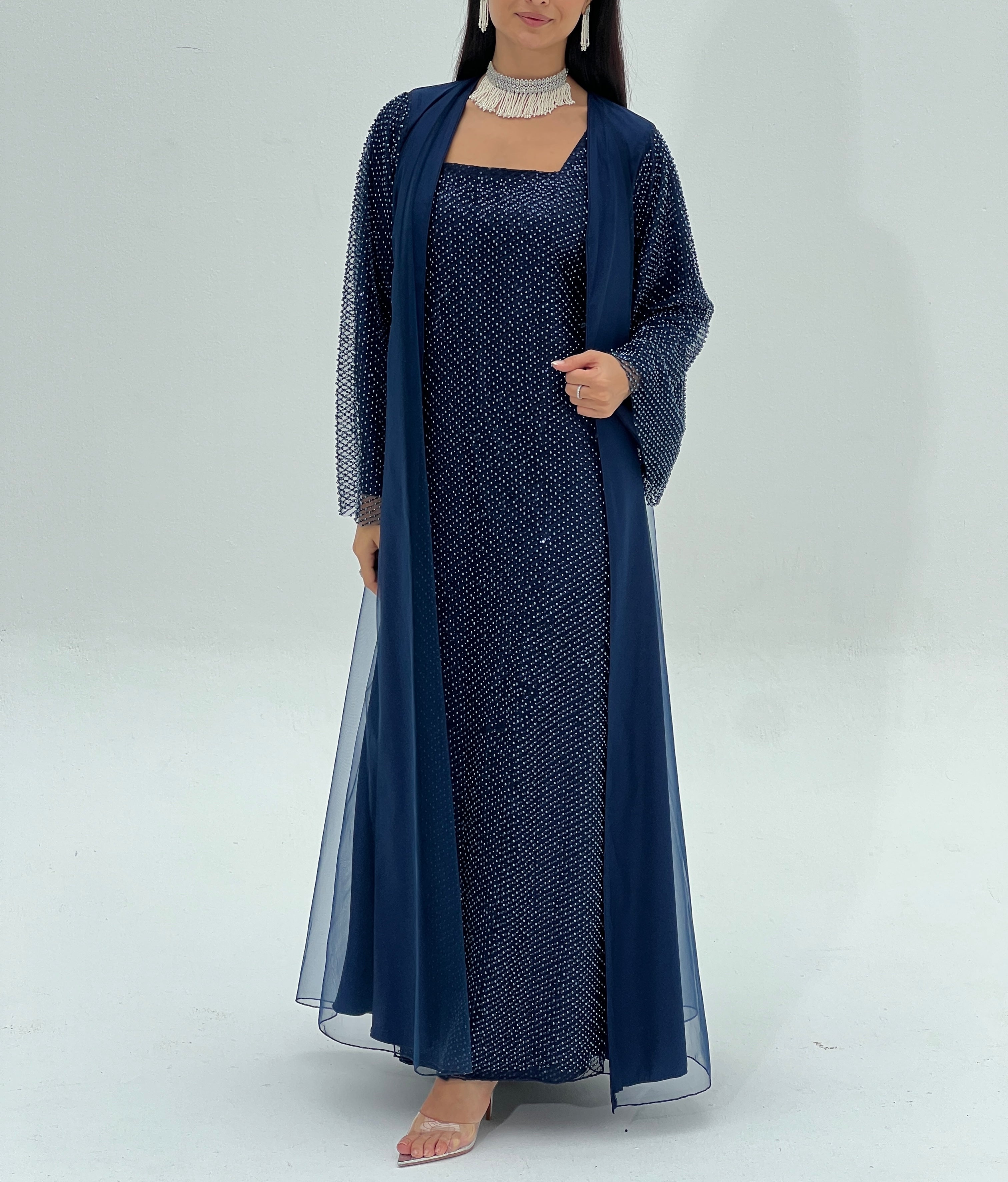Leila Abaya with inner dress & sheila