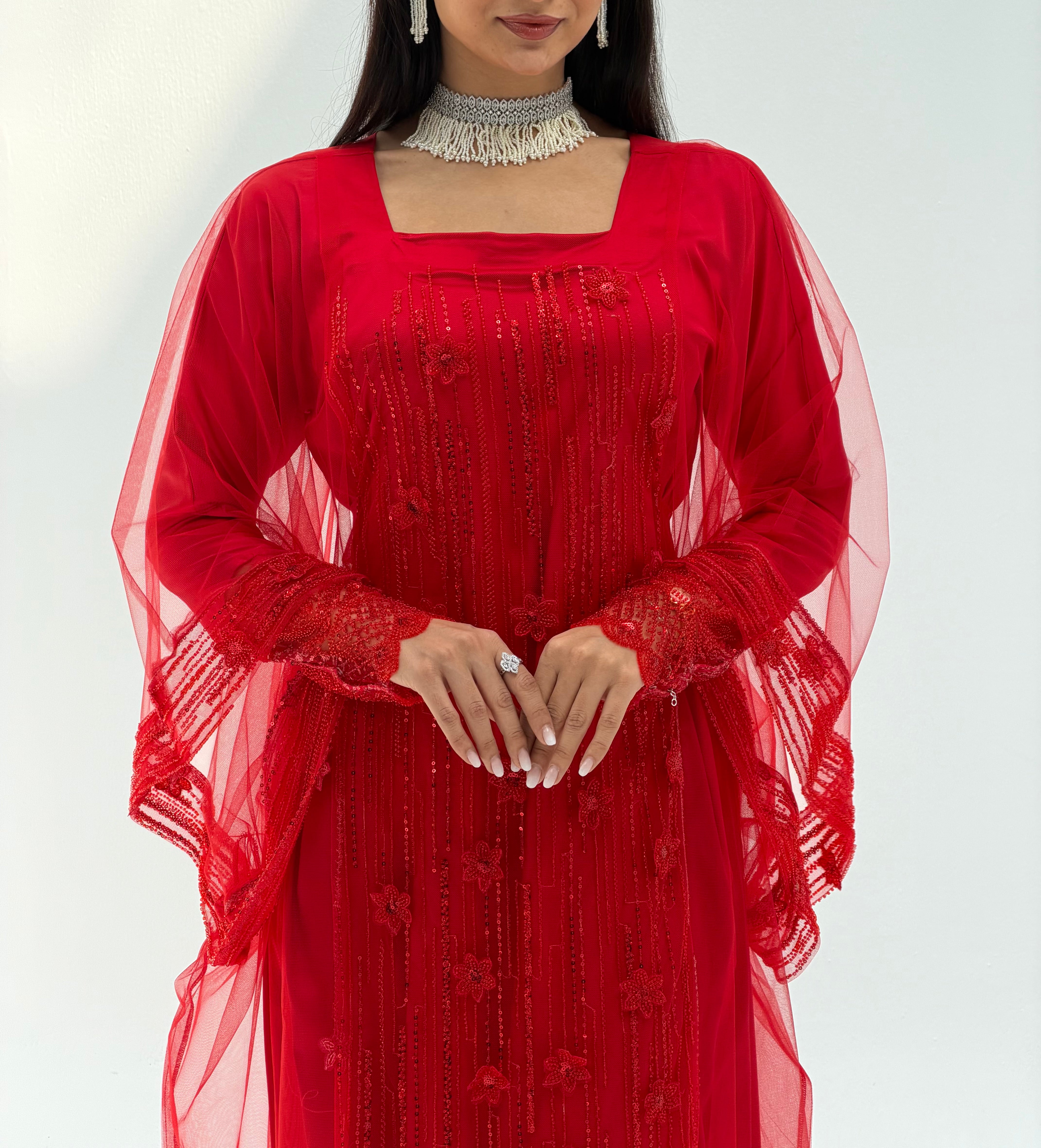 Latifa ( Thob Emarati )