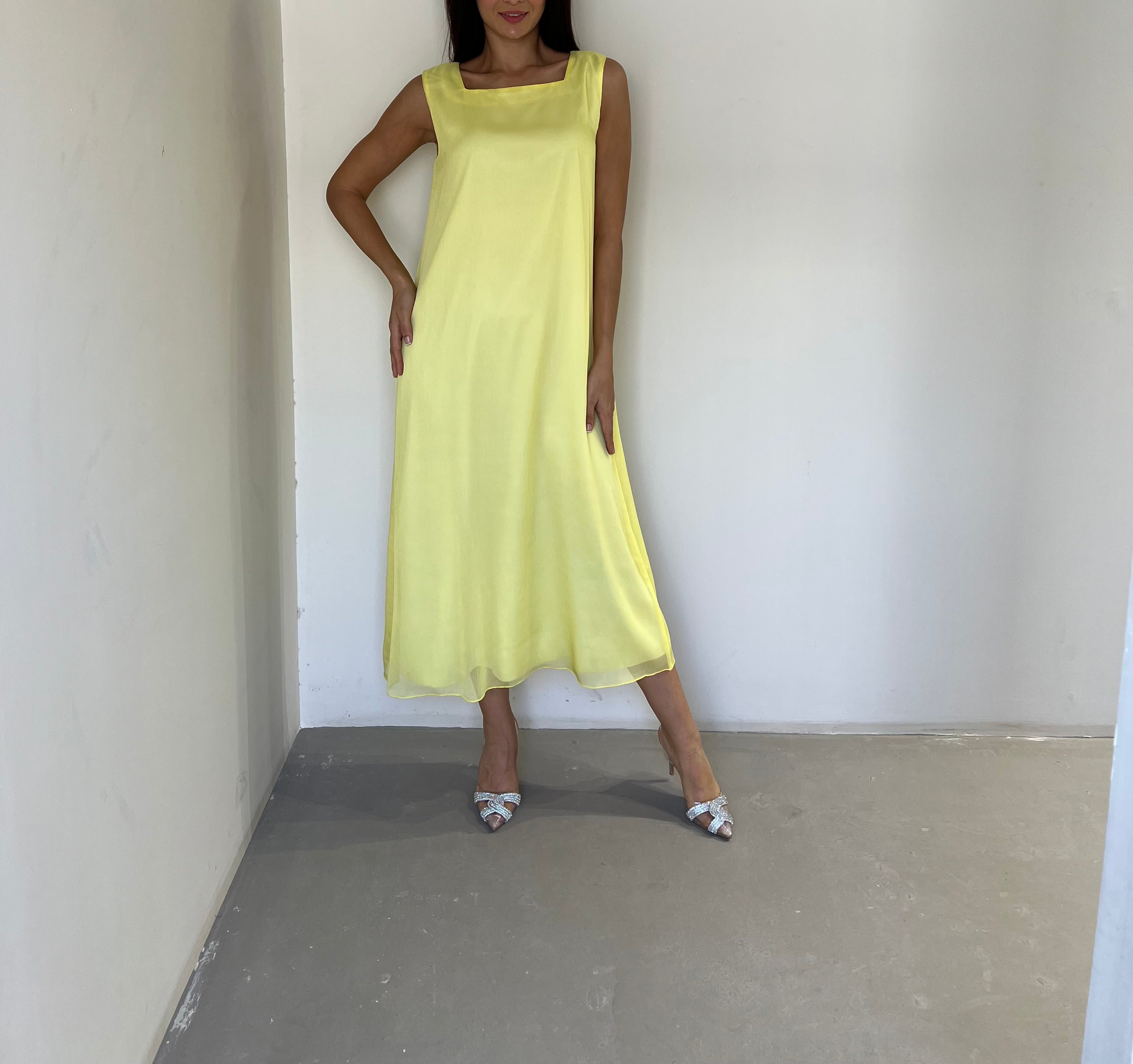 Chiffon dress - Contessa Collection