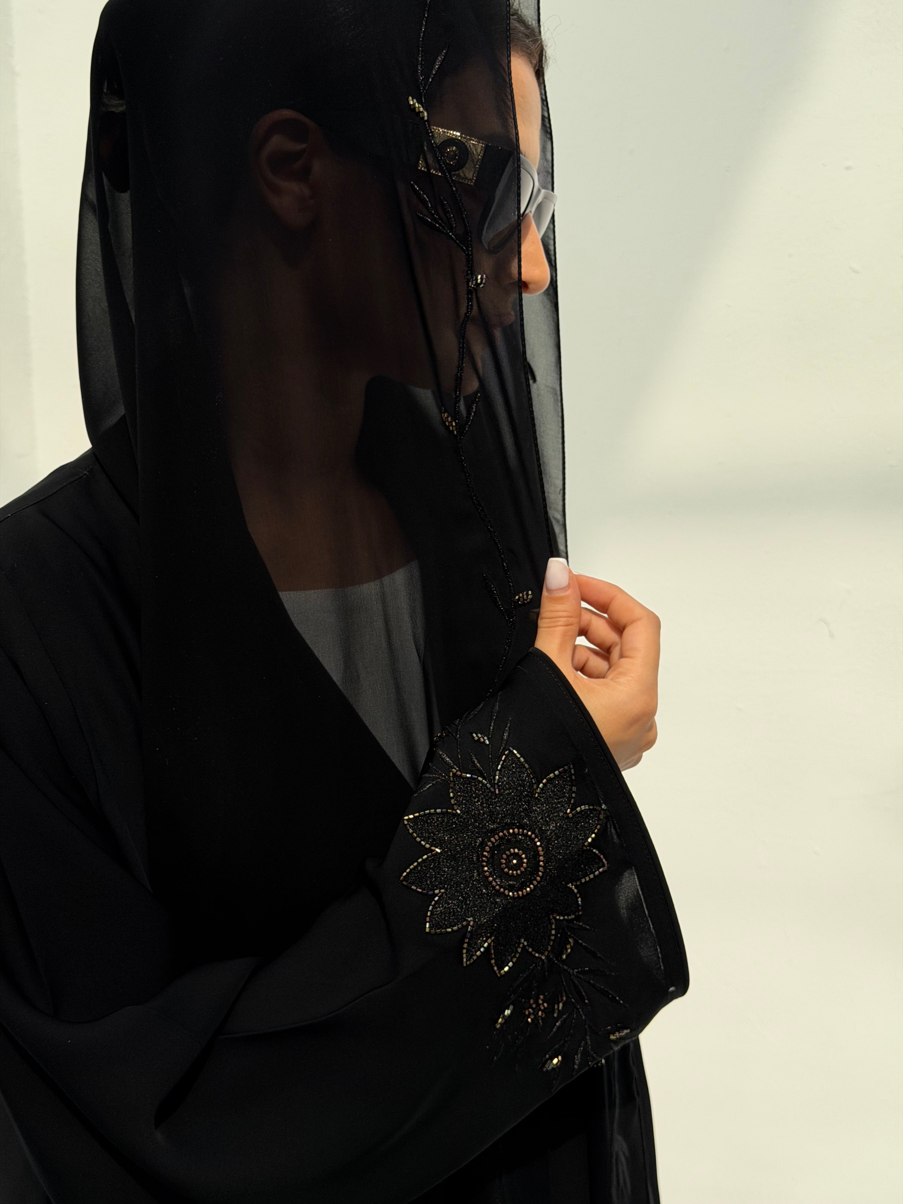 Sun Flower 🌻 ( Abaya with Sheila )