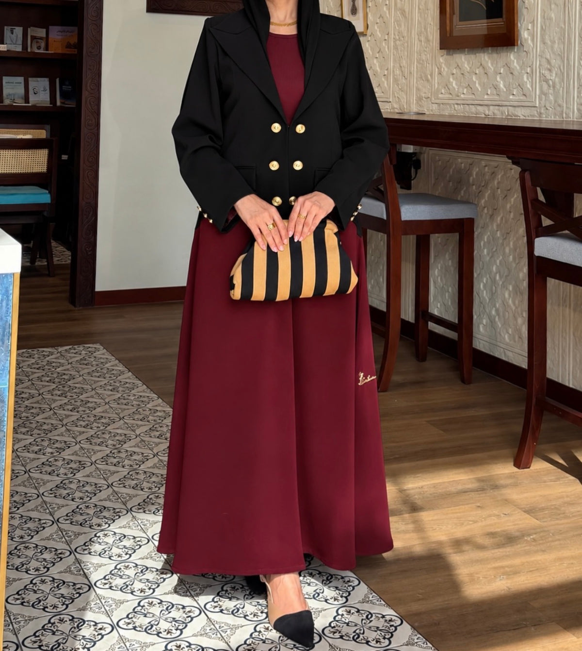 Monroe ( Abaya with Sheila )