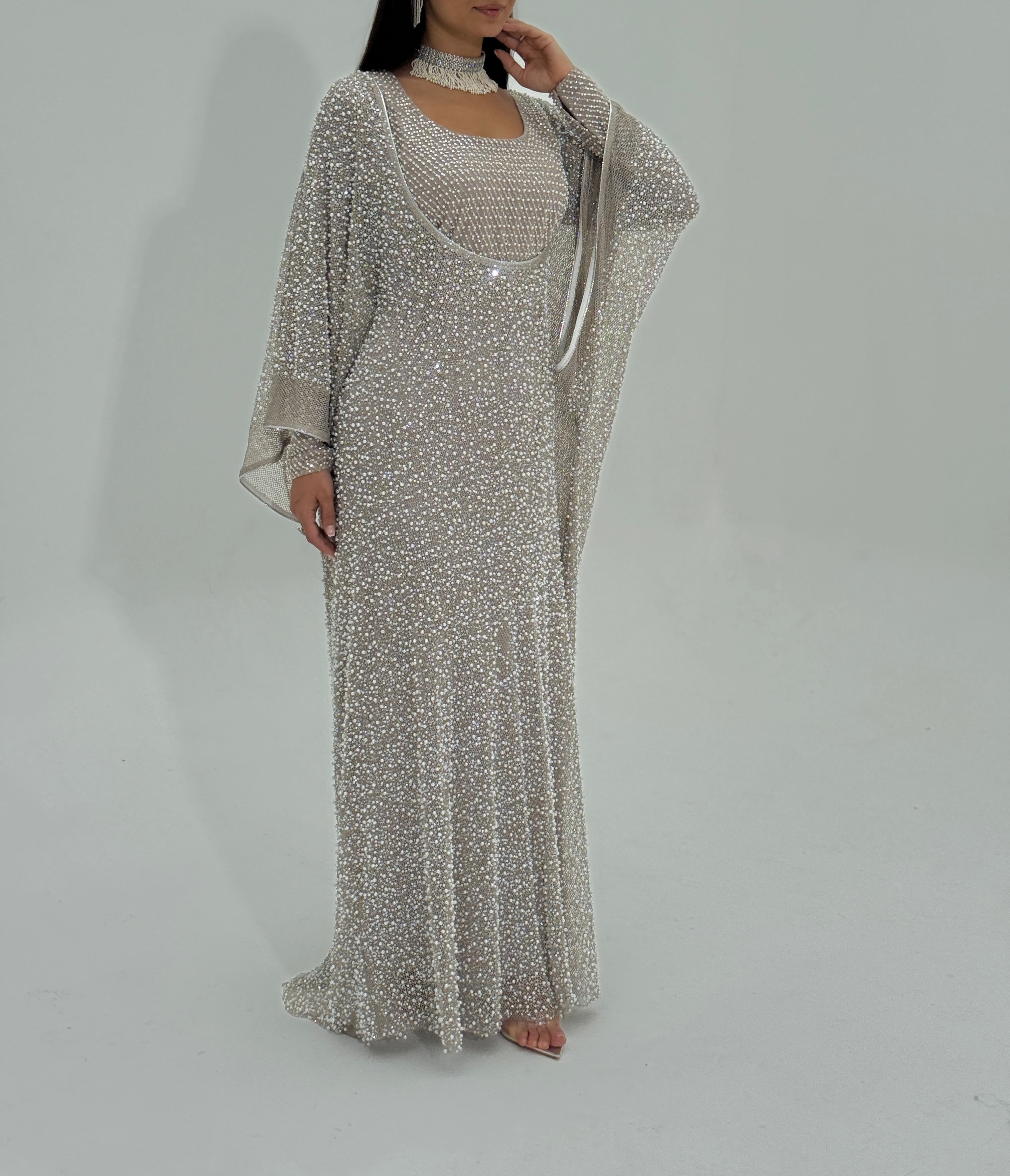 Sukoon  ( Emarati Thob) ثوب الاماراتي