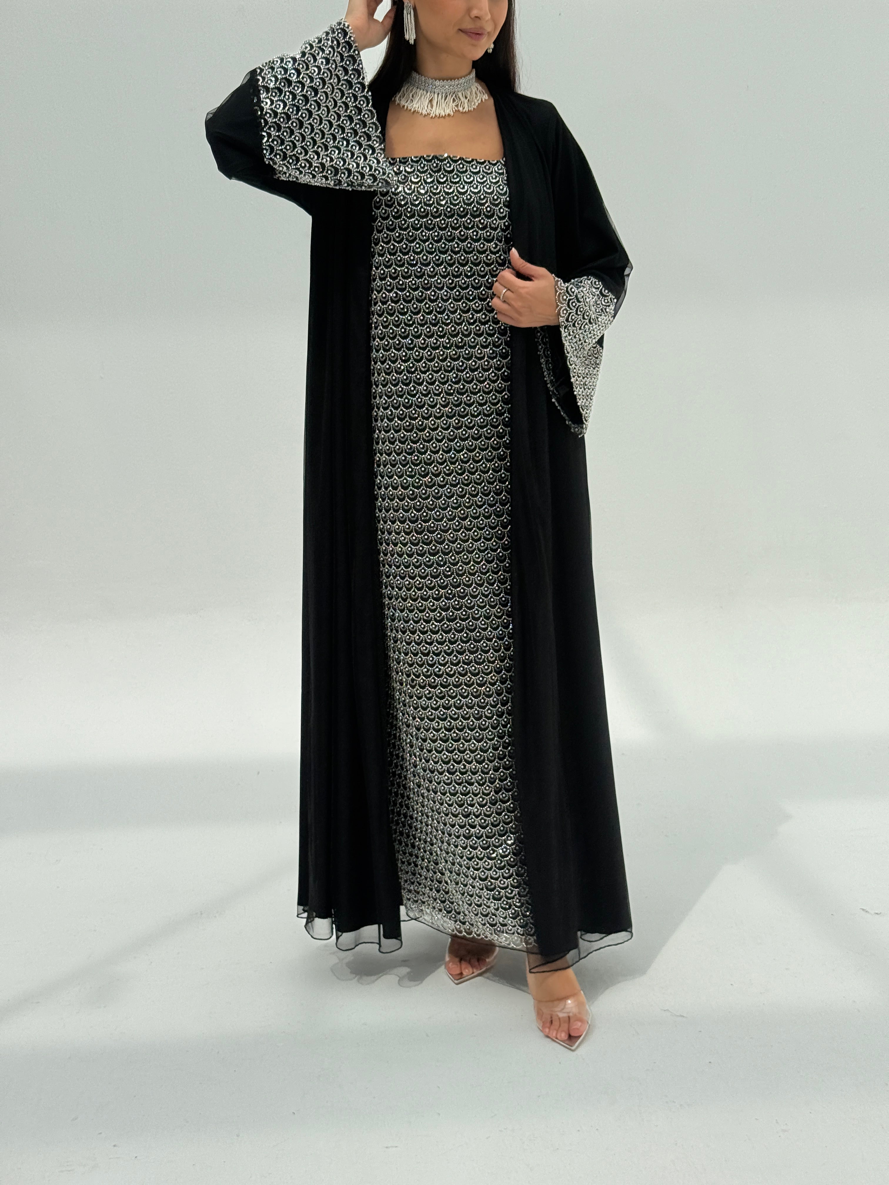 Lamar ( Abaya with inner dress & sheila )