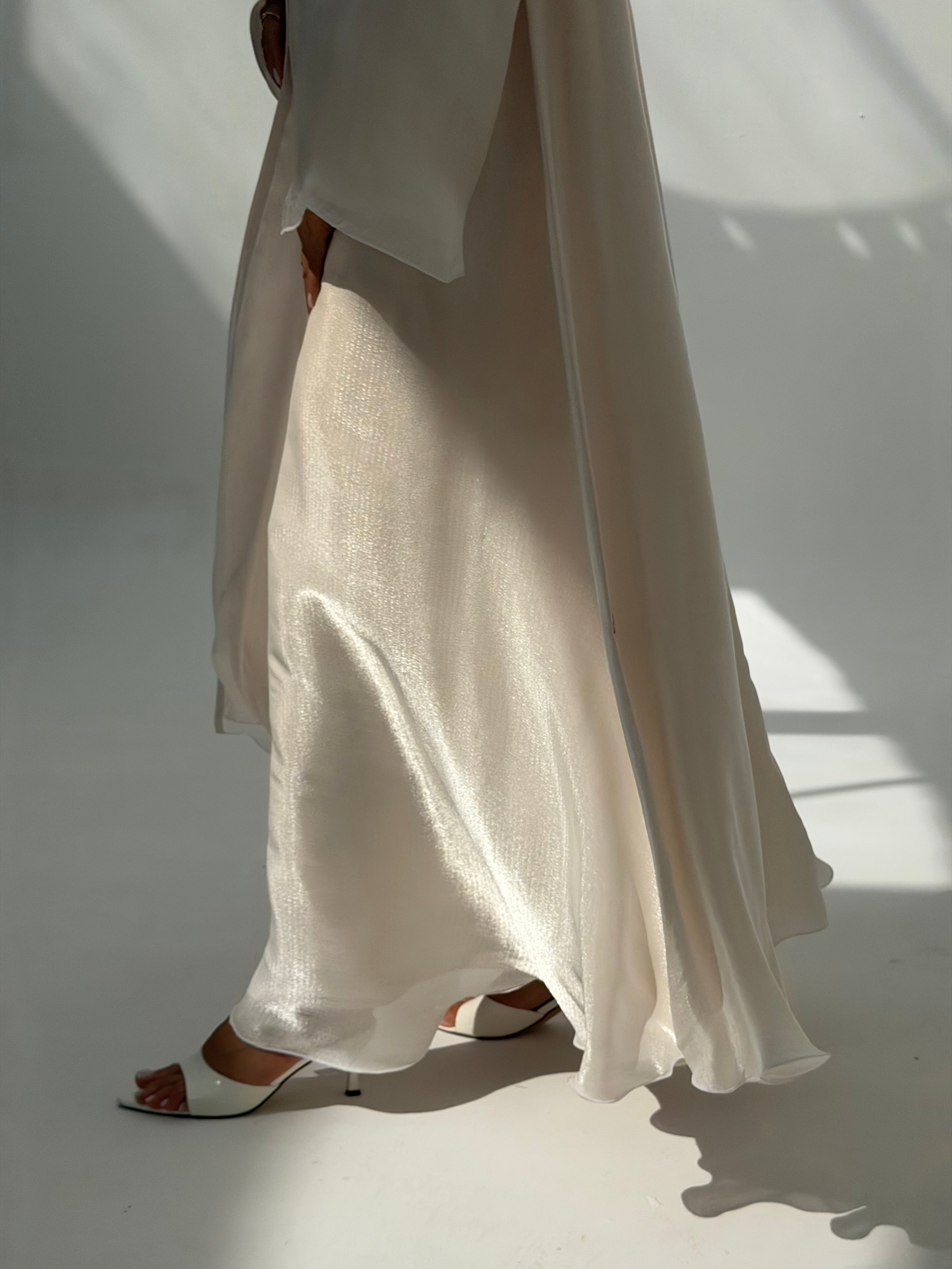 Naseem ( Abaya with Sheila )