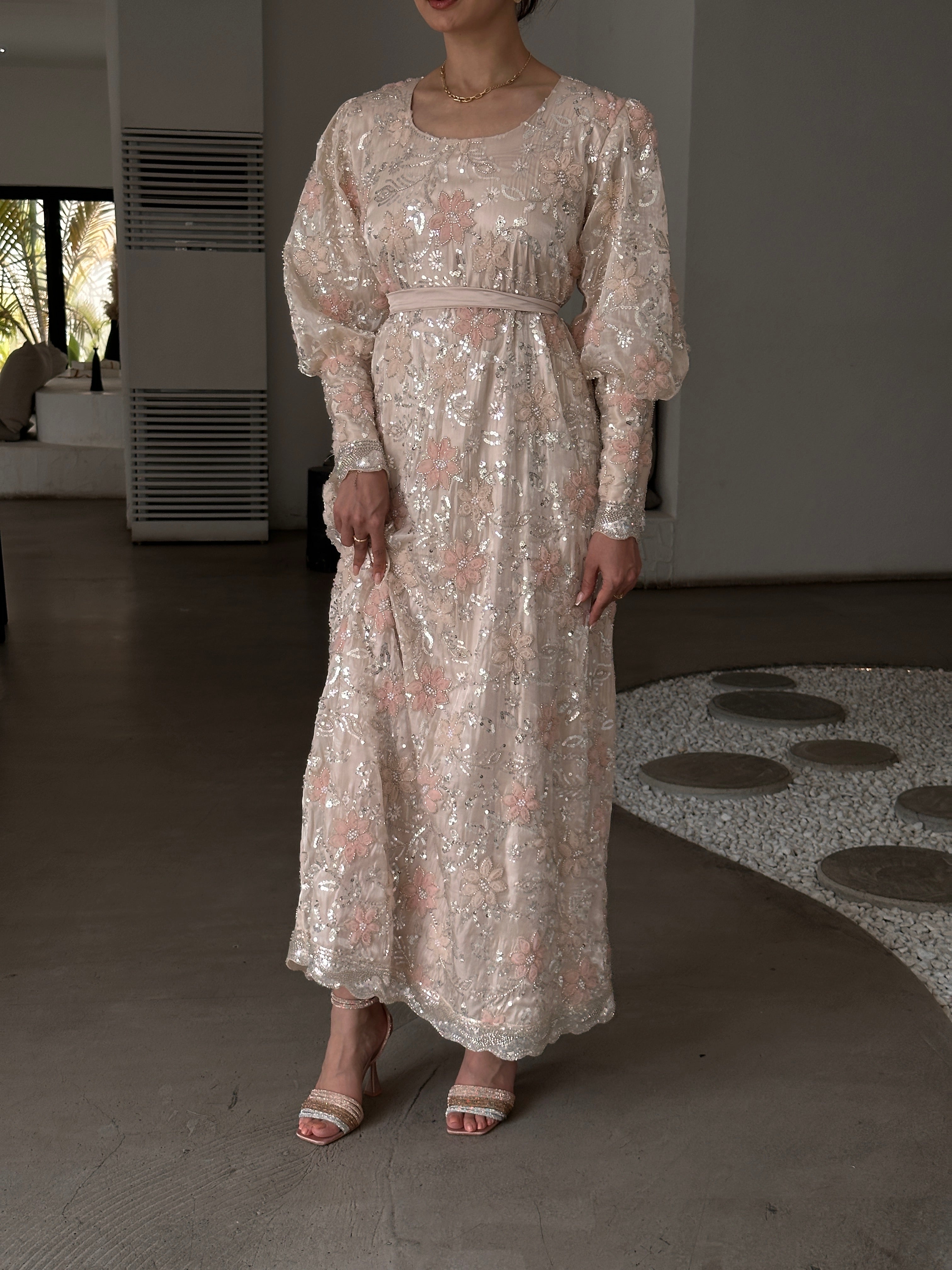 DALAL - Contessa Collection