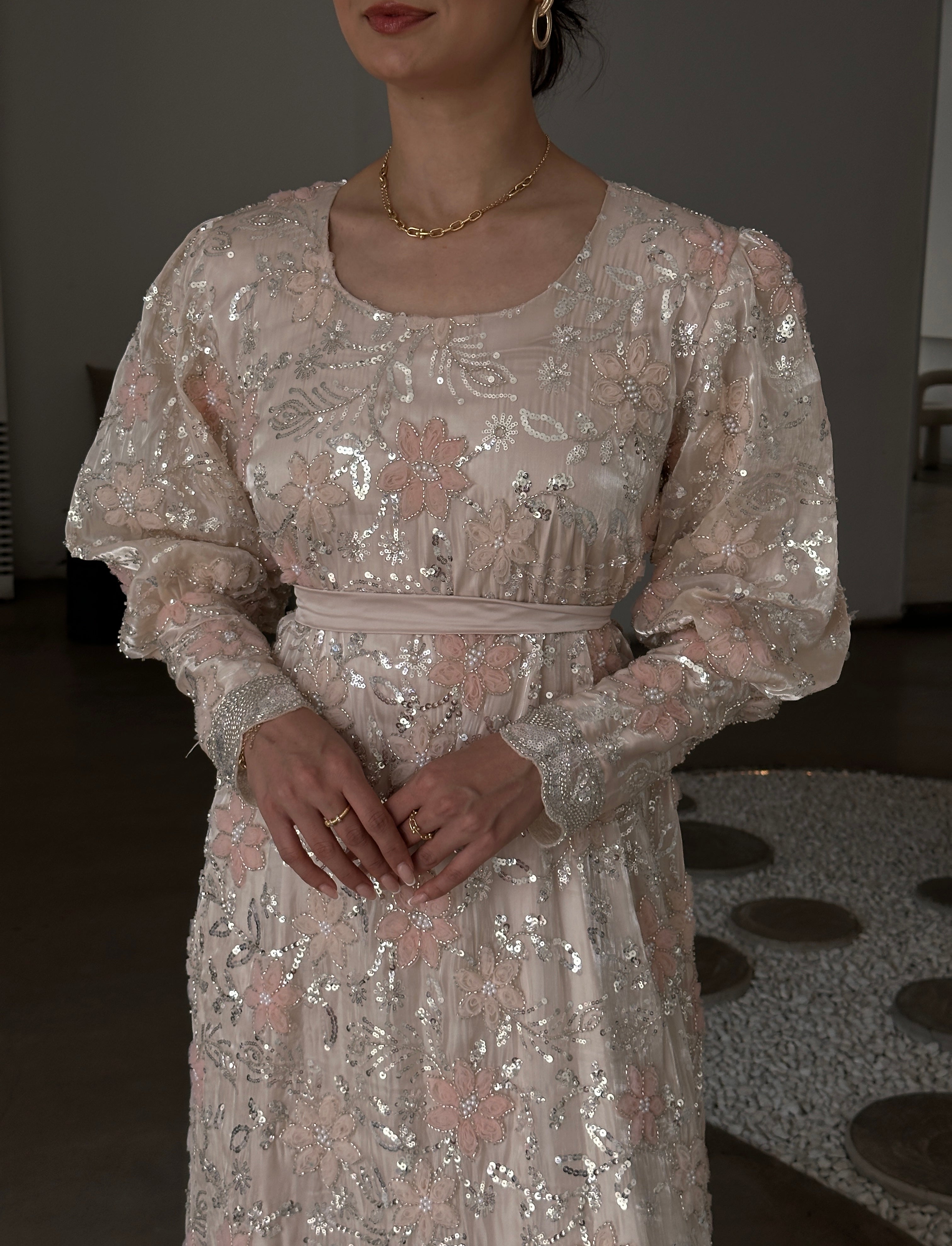 DALAL - Contessa Collection