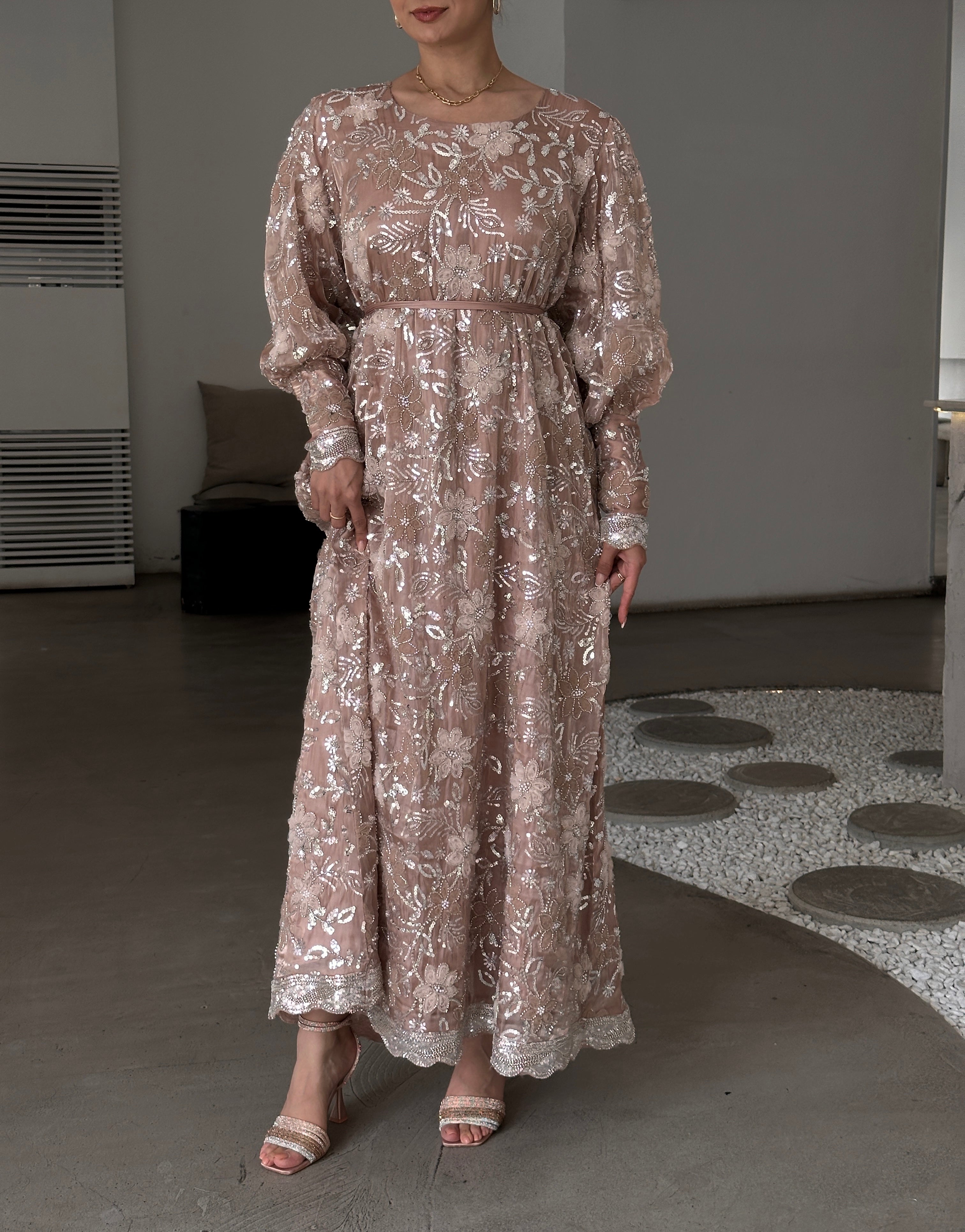 DALAL - Contessa Collection