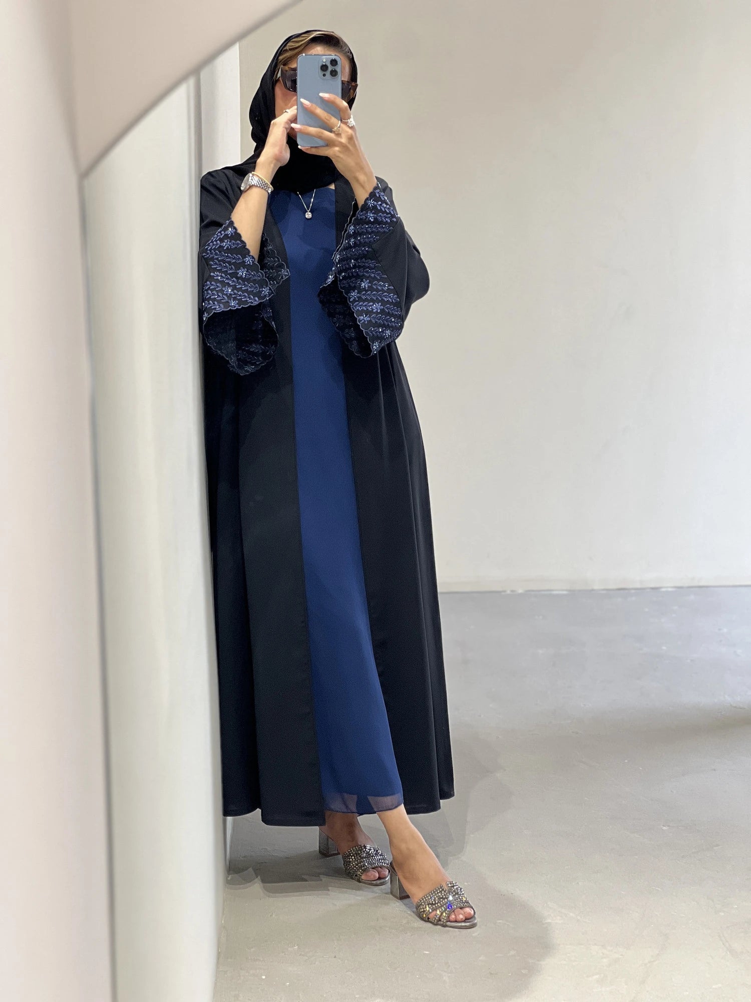 469 Abaya With Sheilla