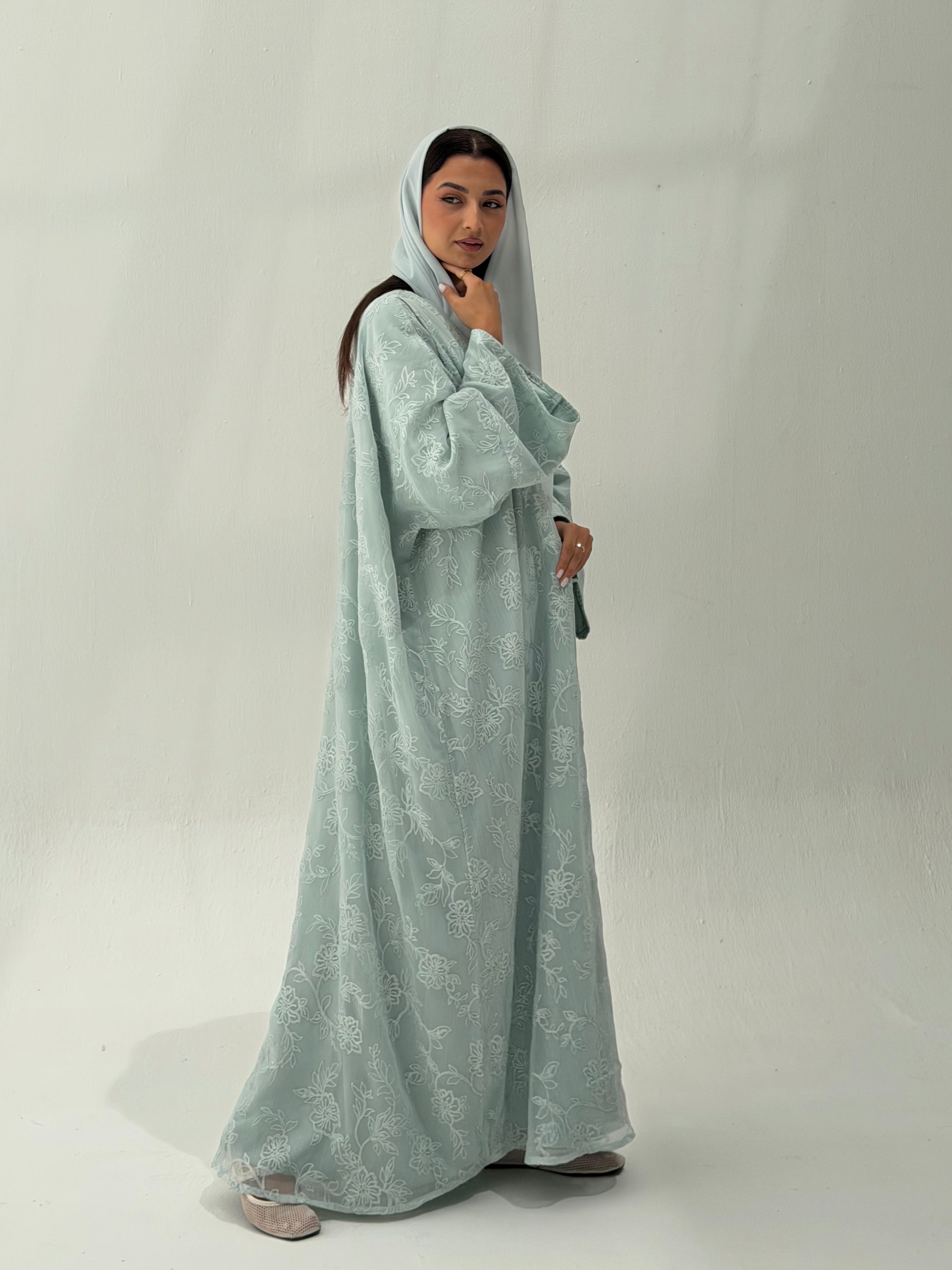 Refal ( bisht Abaya with Sheila )