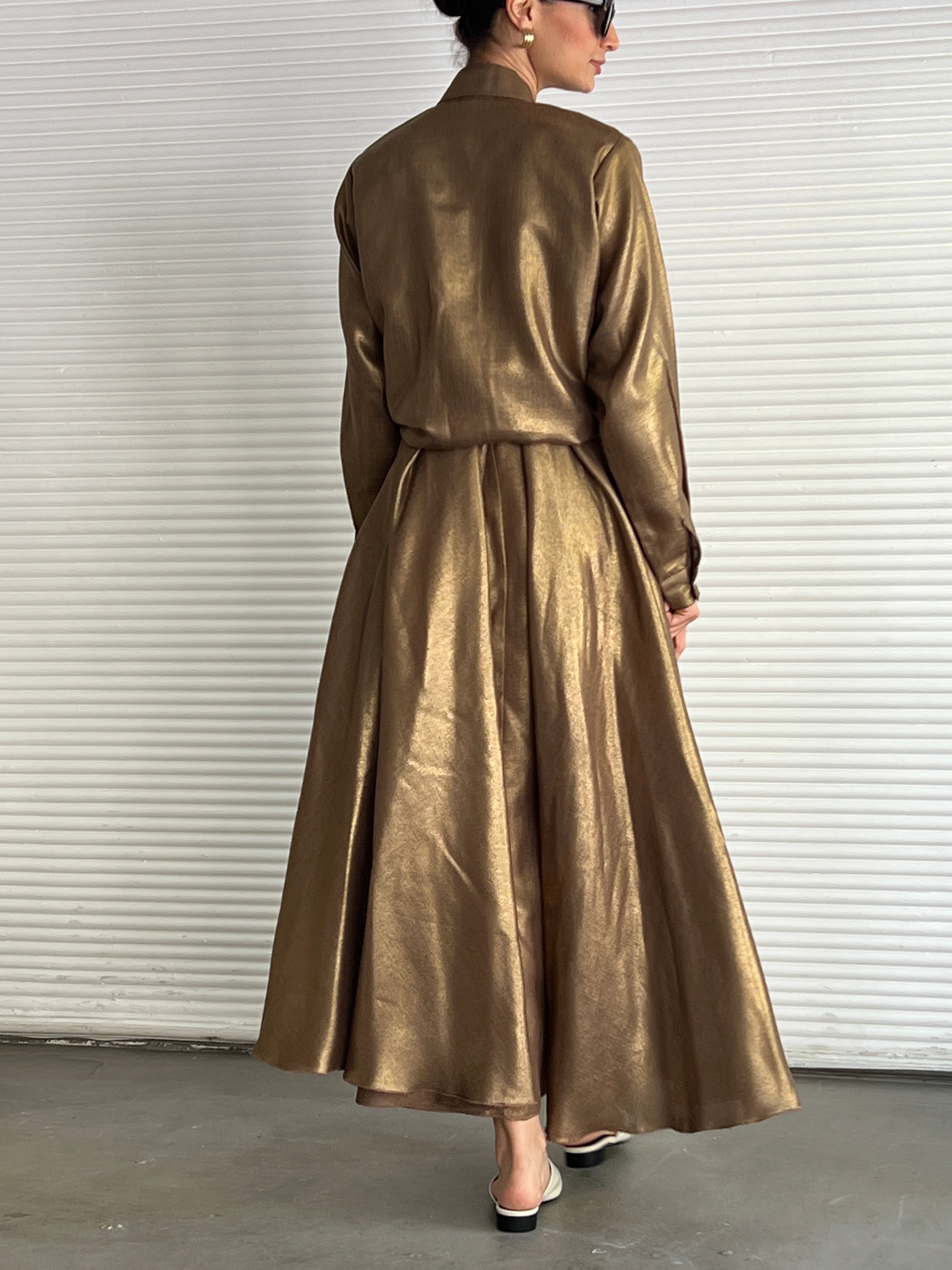 586 Dress & Blouse