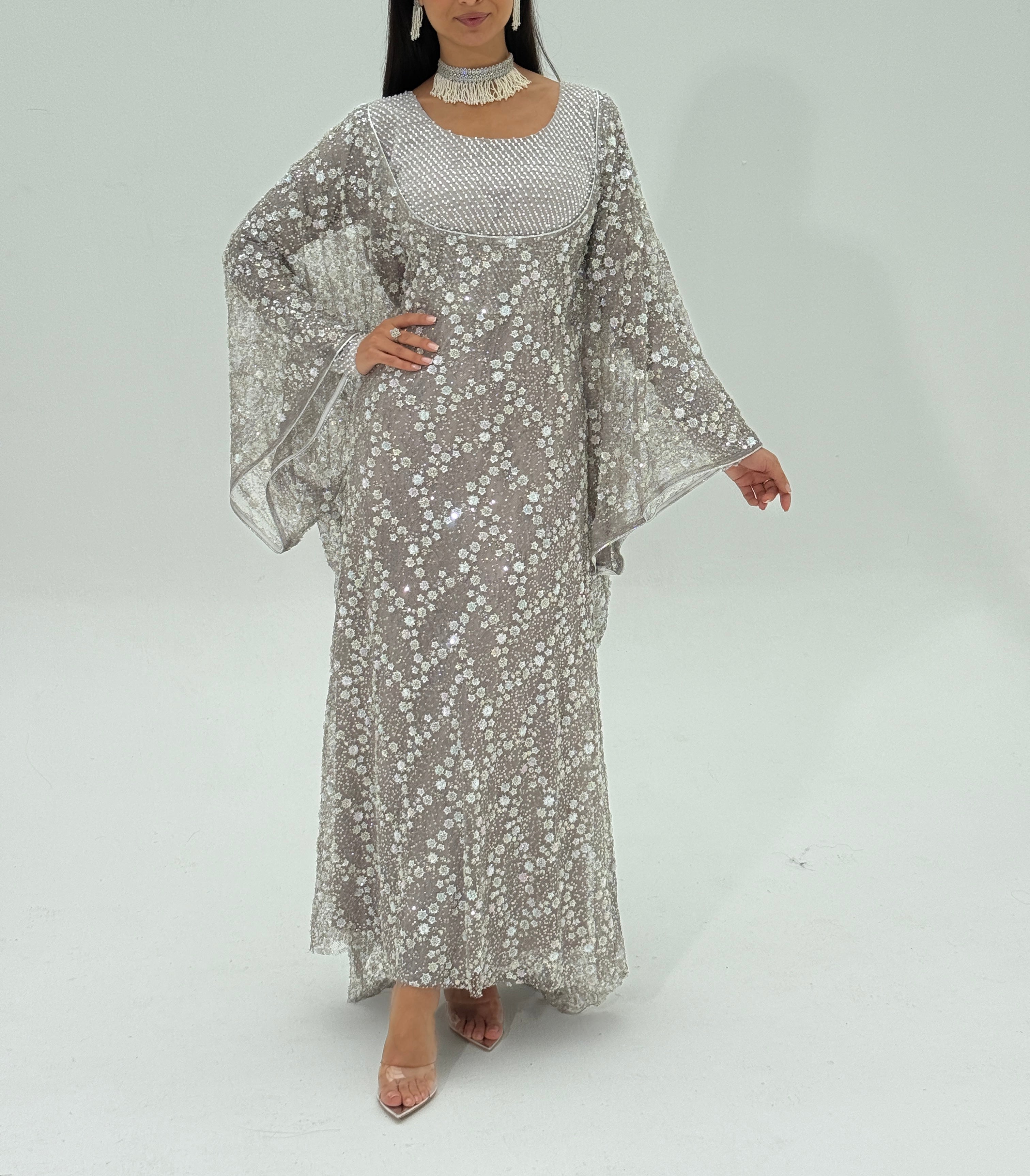 Layaly  Emarati Thob /ثوب اماراتي