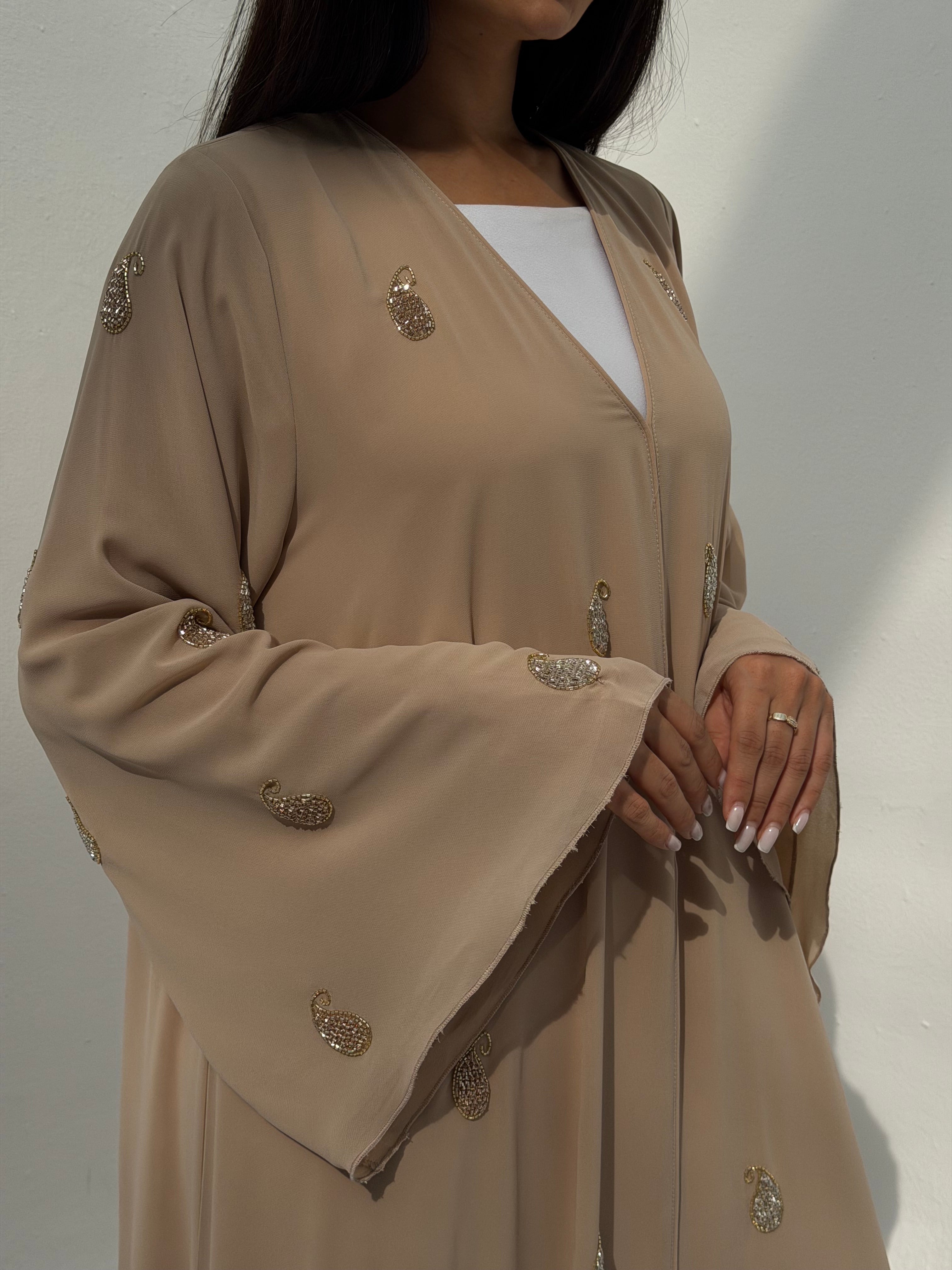 Paisley ( Abaya with Sheila )