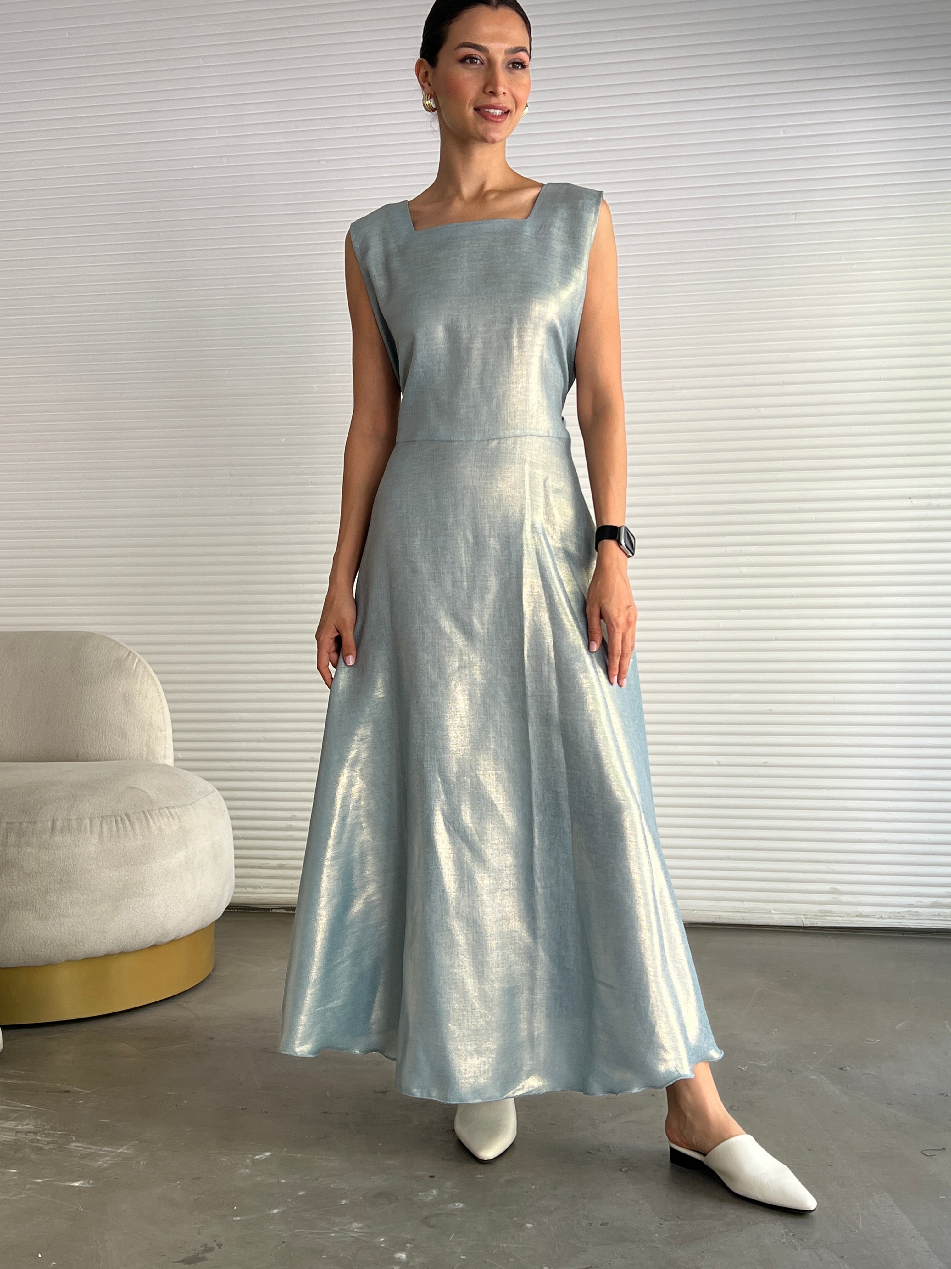 586 Dress & Blouse
