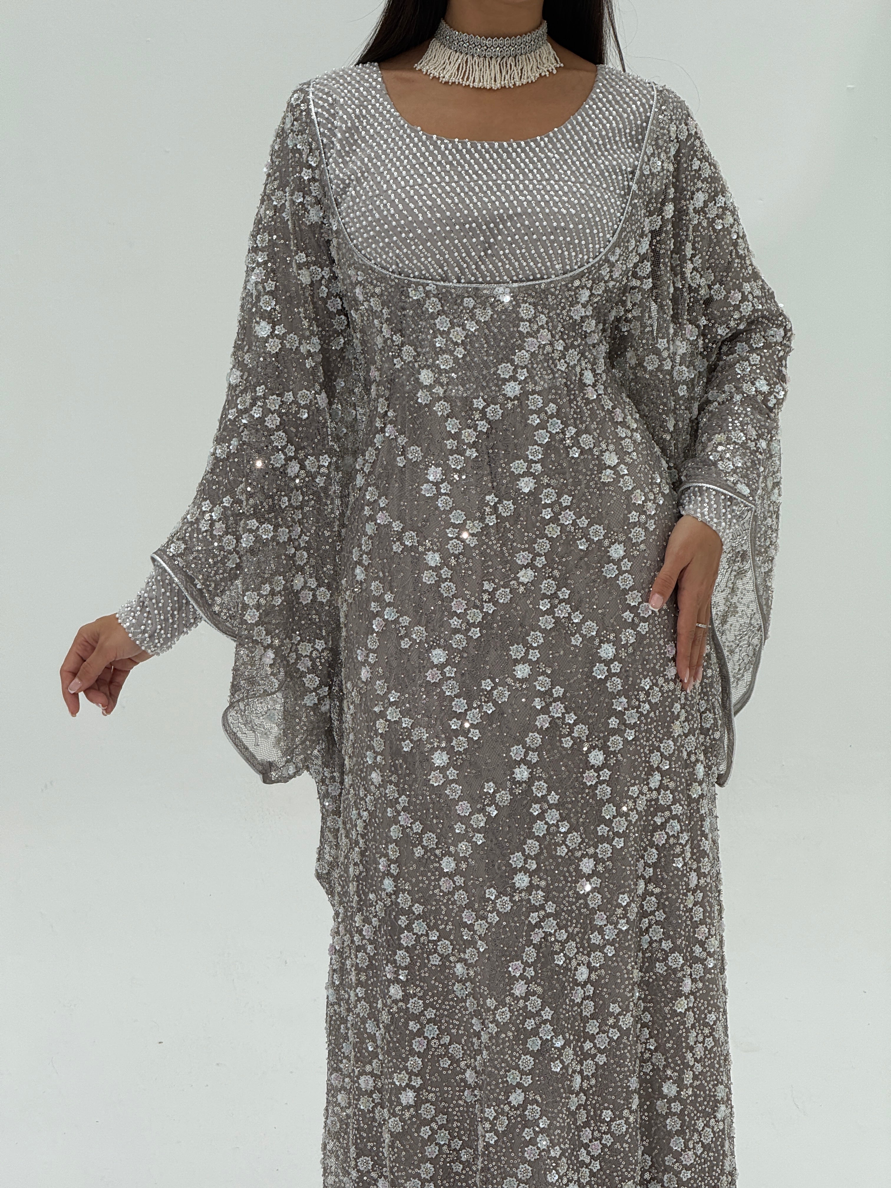 Layaly  Emarati Thob /ثوب اماراتي