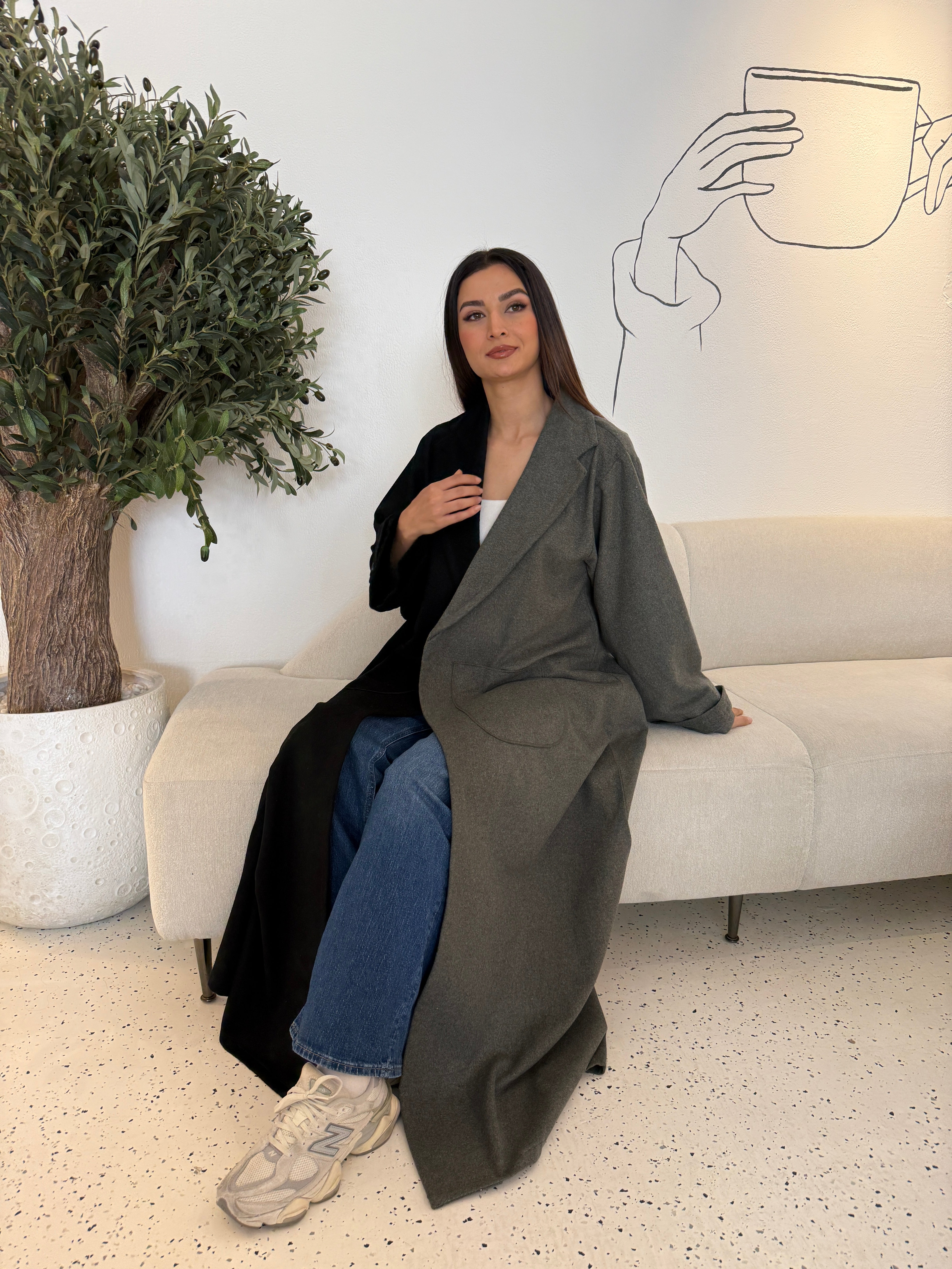 503 Abaya & Sheilla