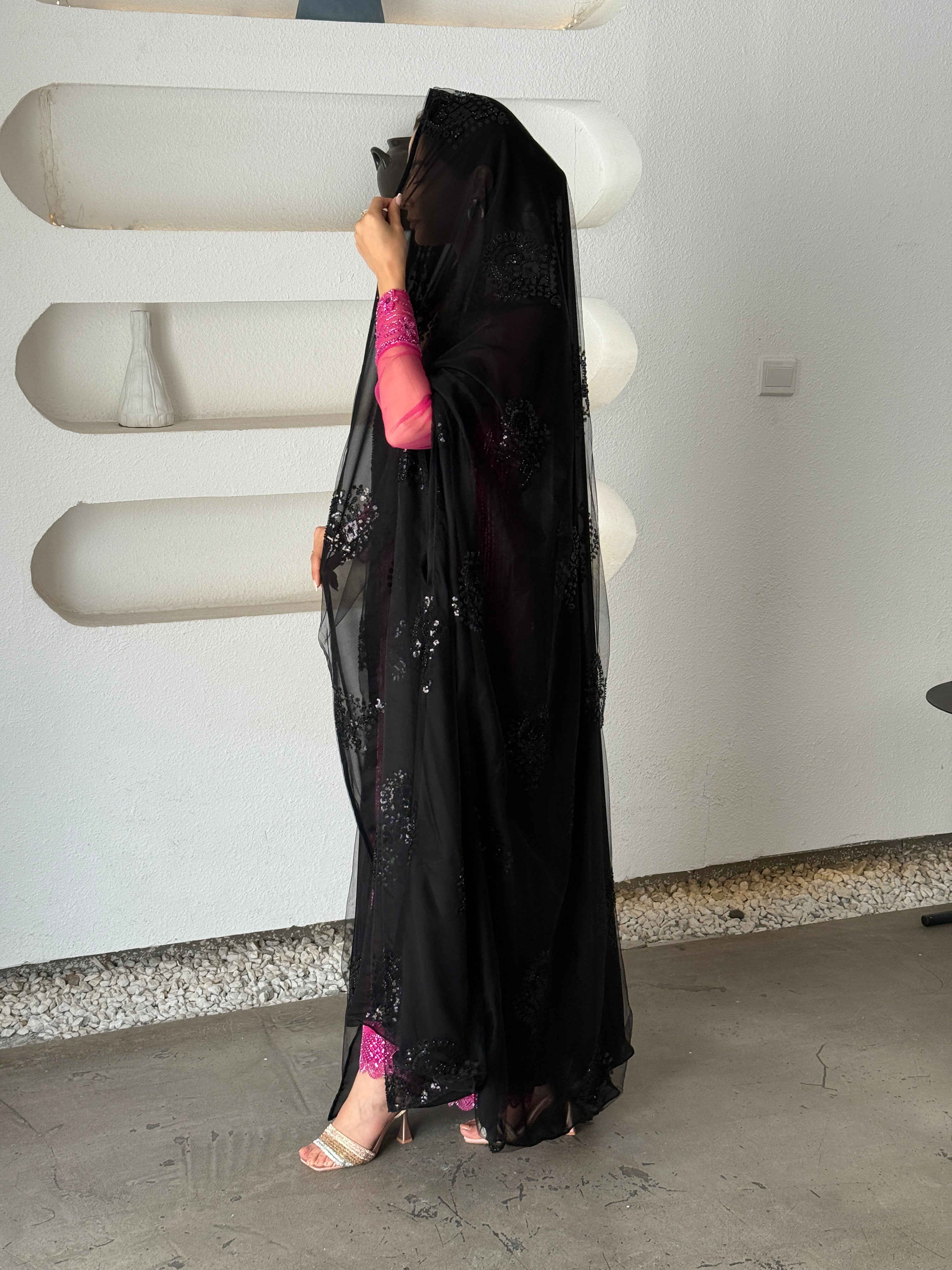 GHAZLAN - Contessa Collection