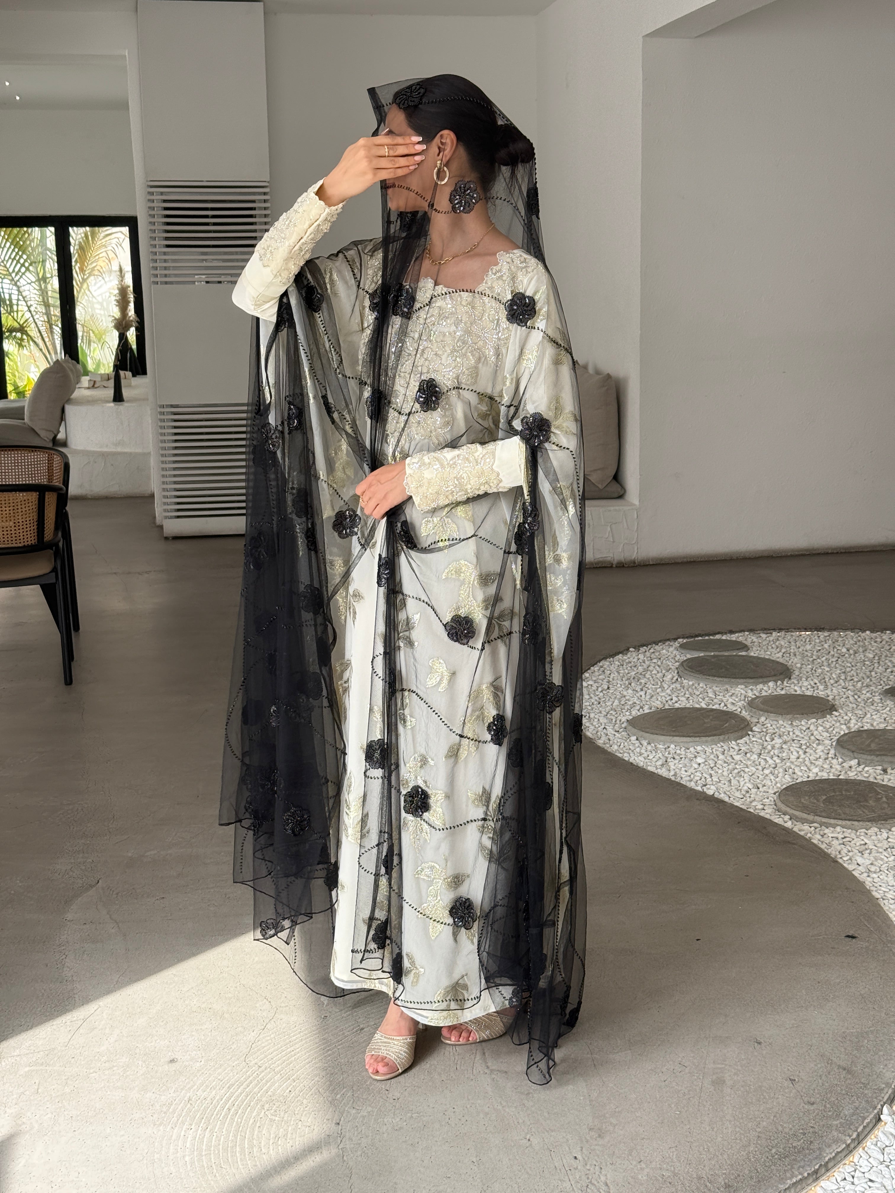 HEBA - Contessa Collection