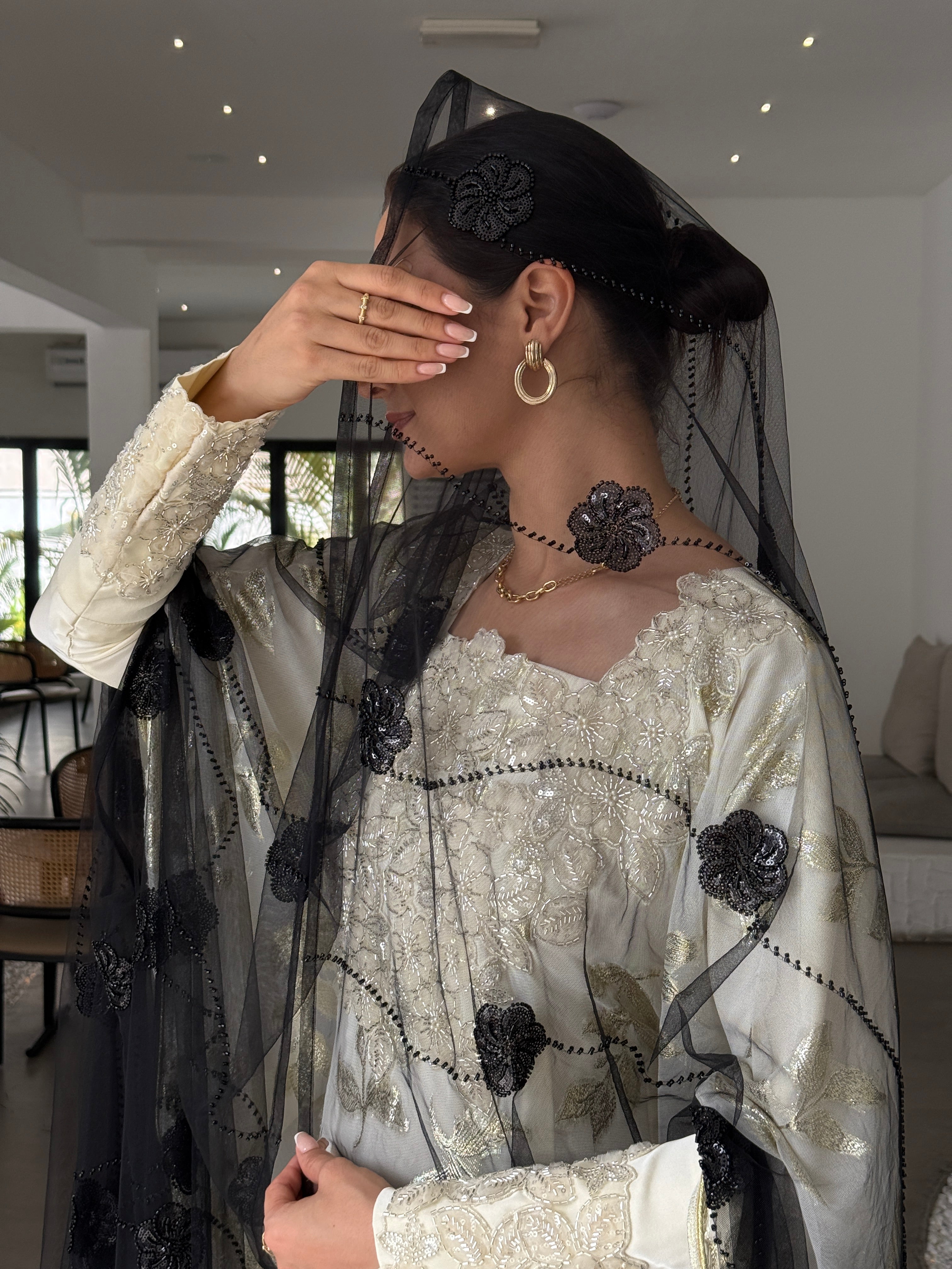 HEBA - Contessa Collection