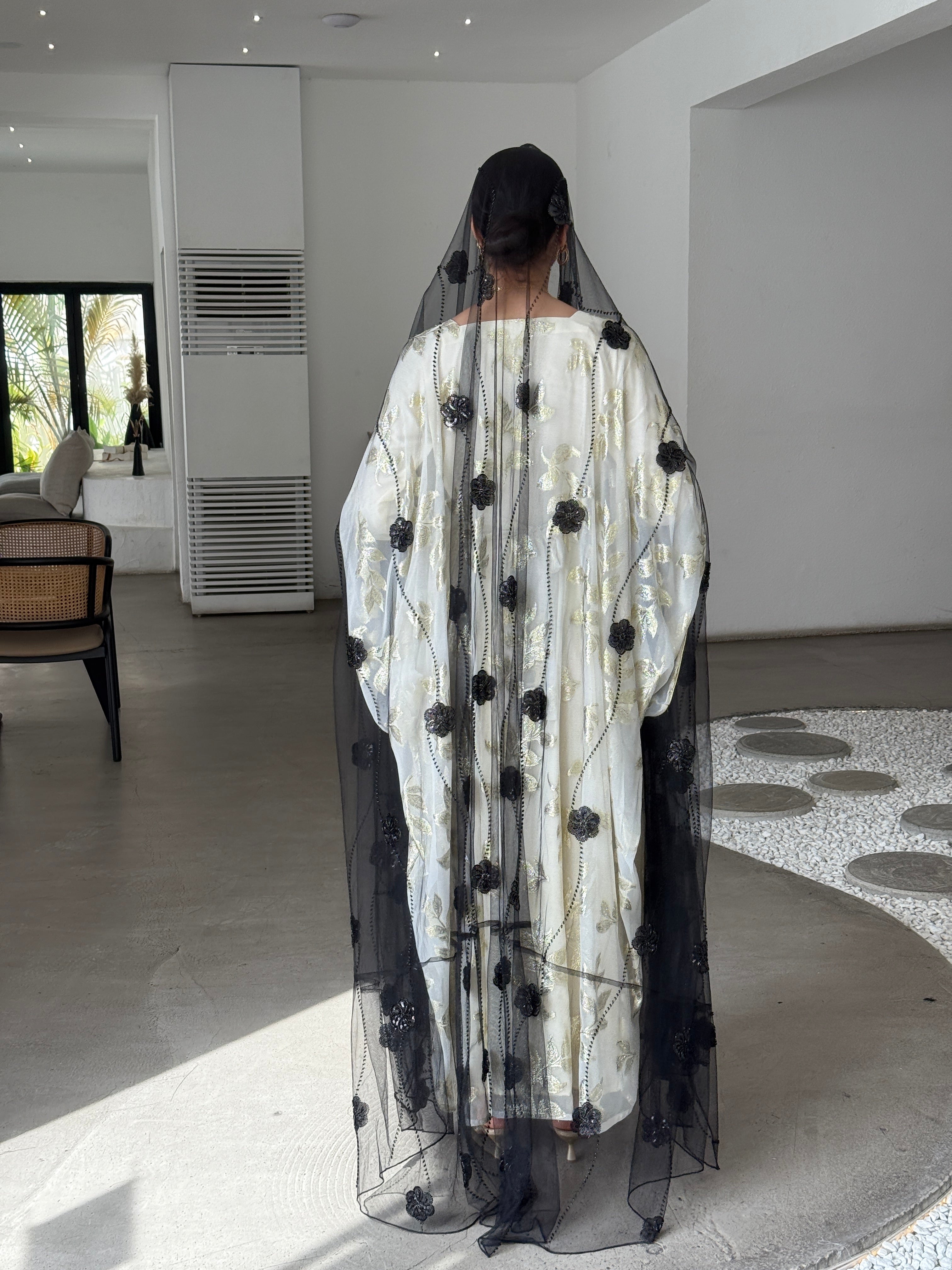 HEBA - Contessa Collection