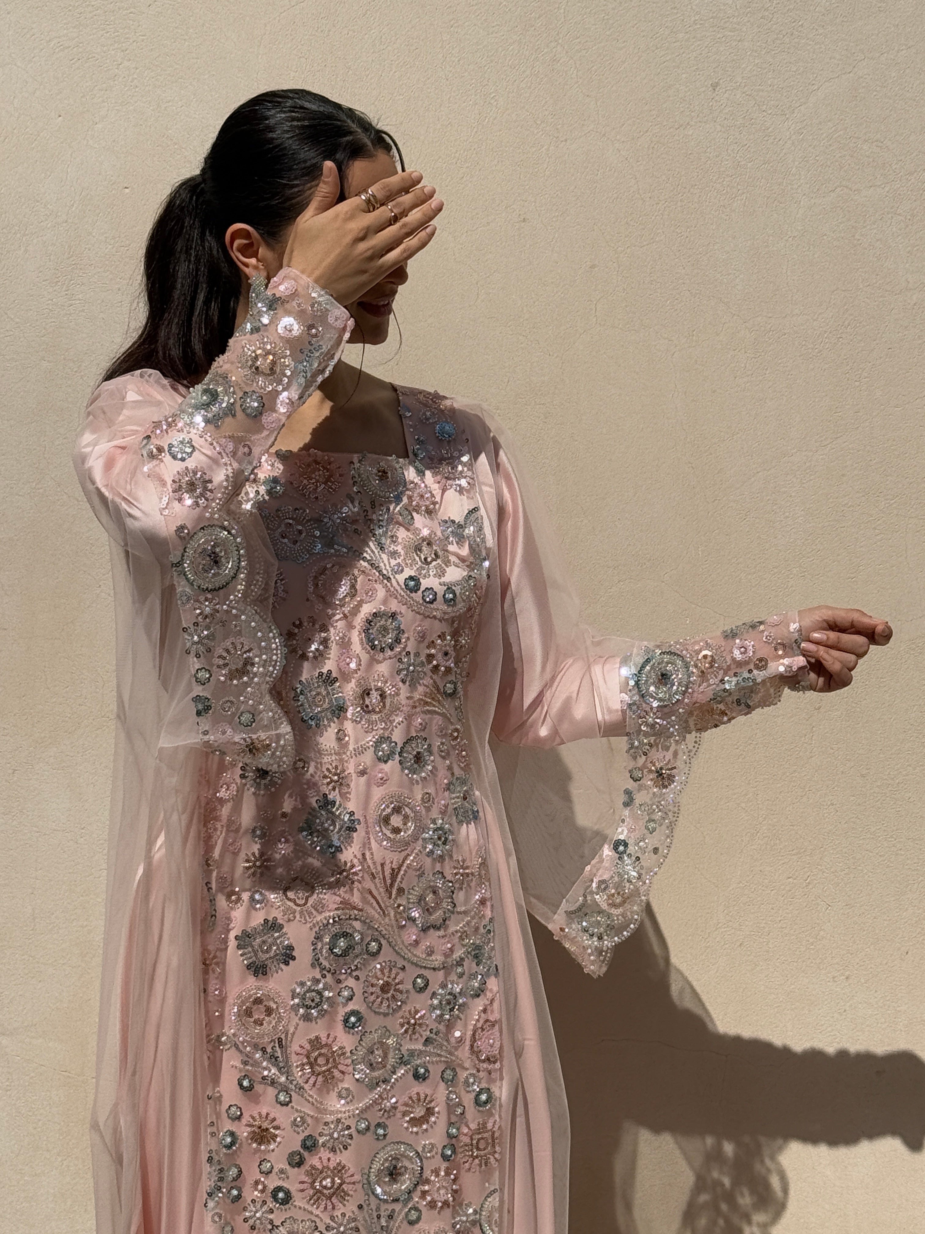 HESSA 2 - Contessa Collection