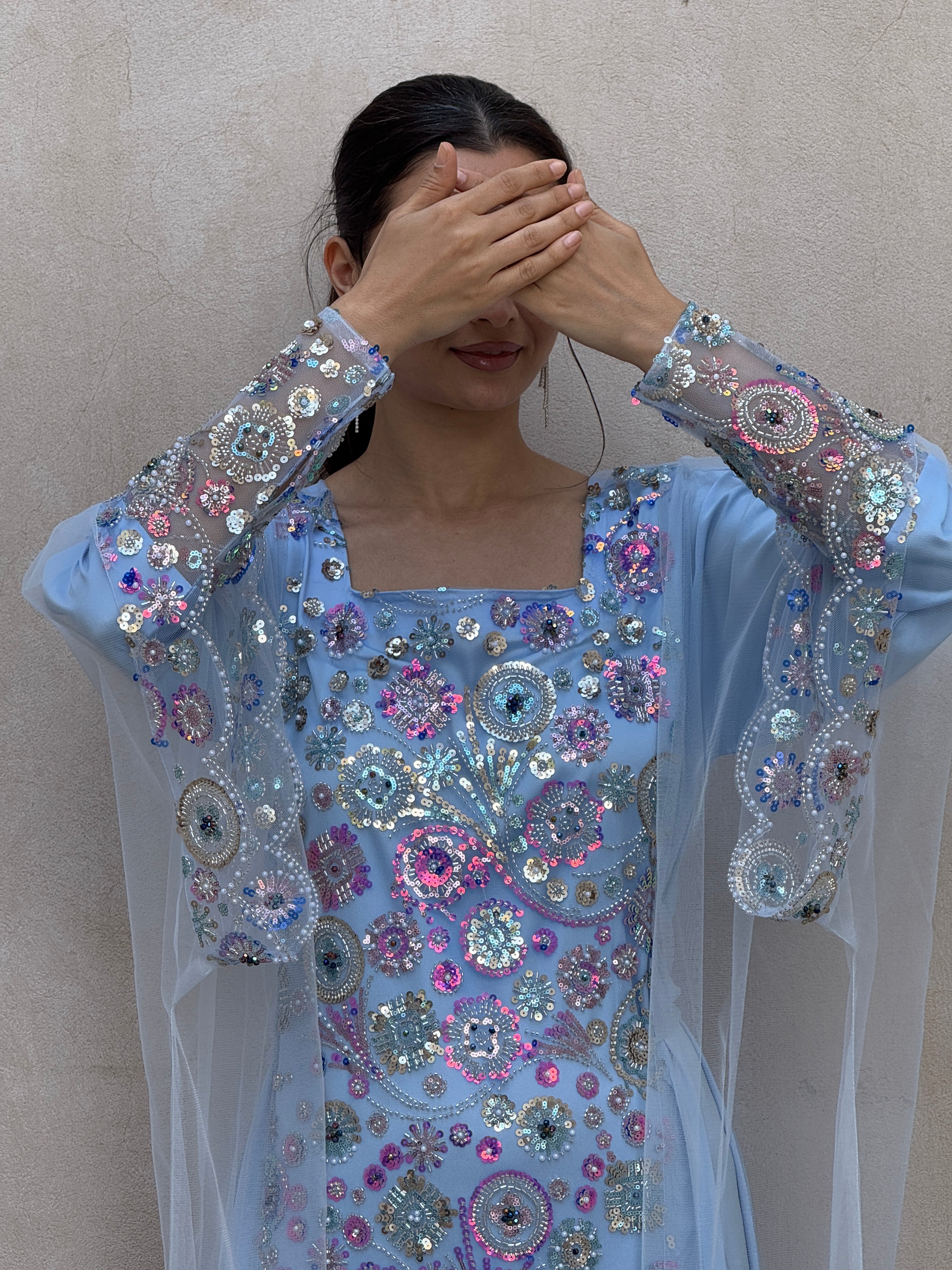 HESSA 2 - Contessa Collection