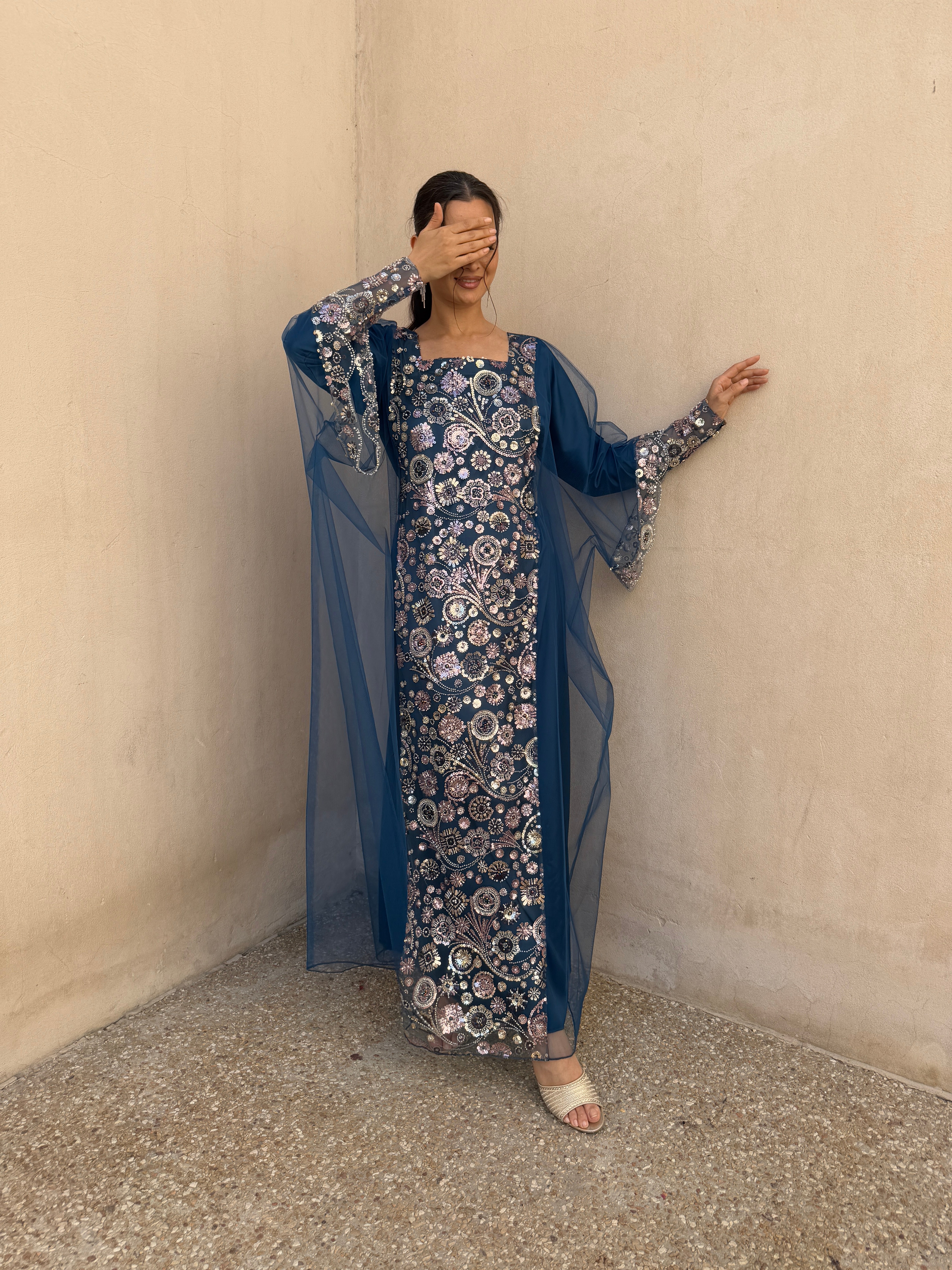 HESSA 2 - Contessa Collection