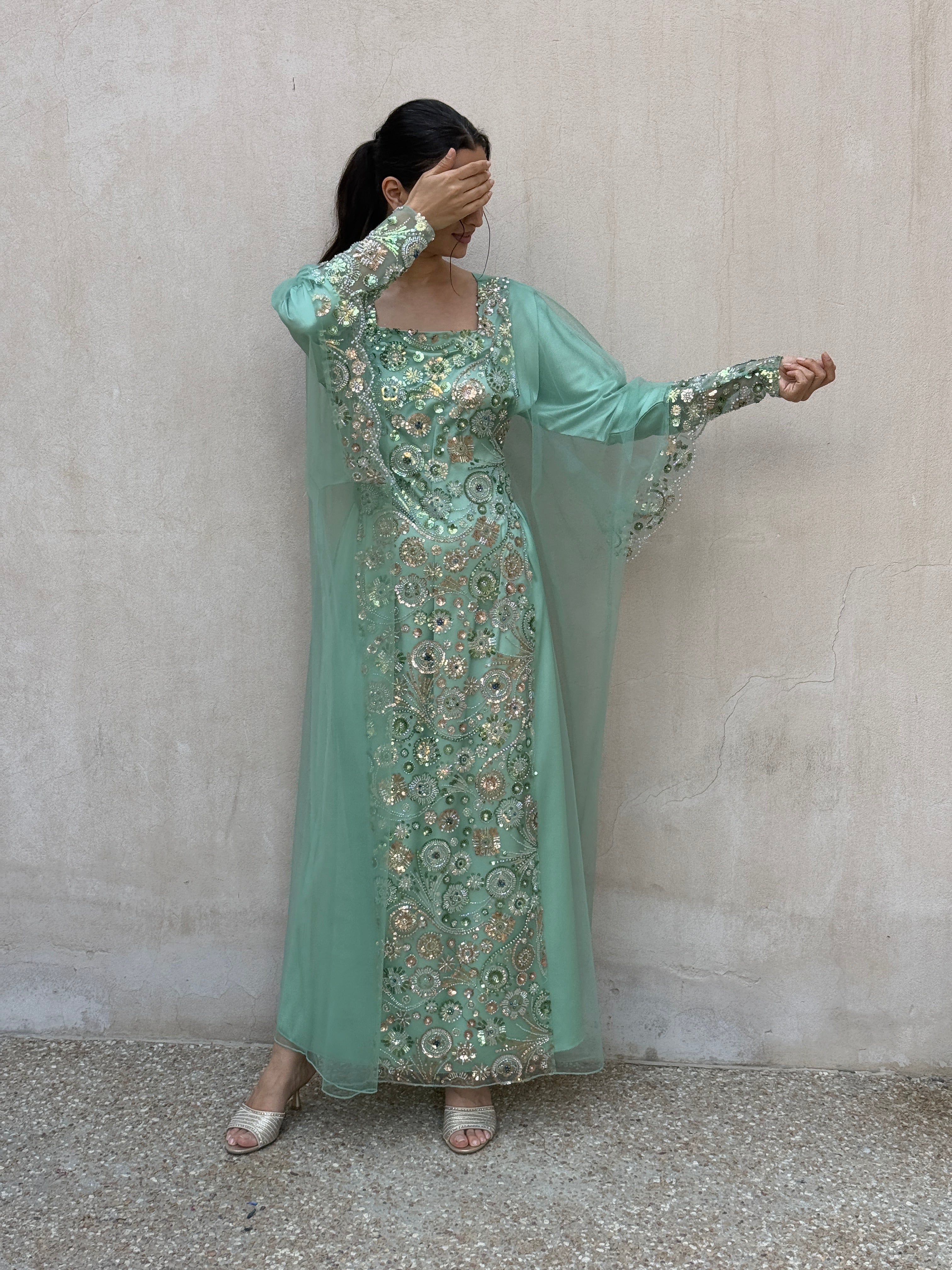 HESSA 2 - Contessa Collection