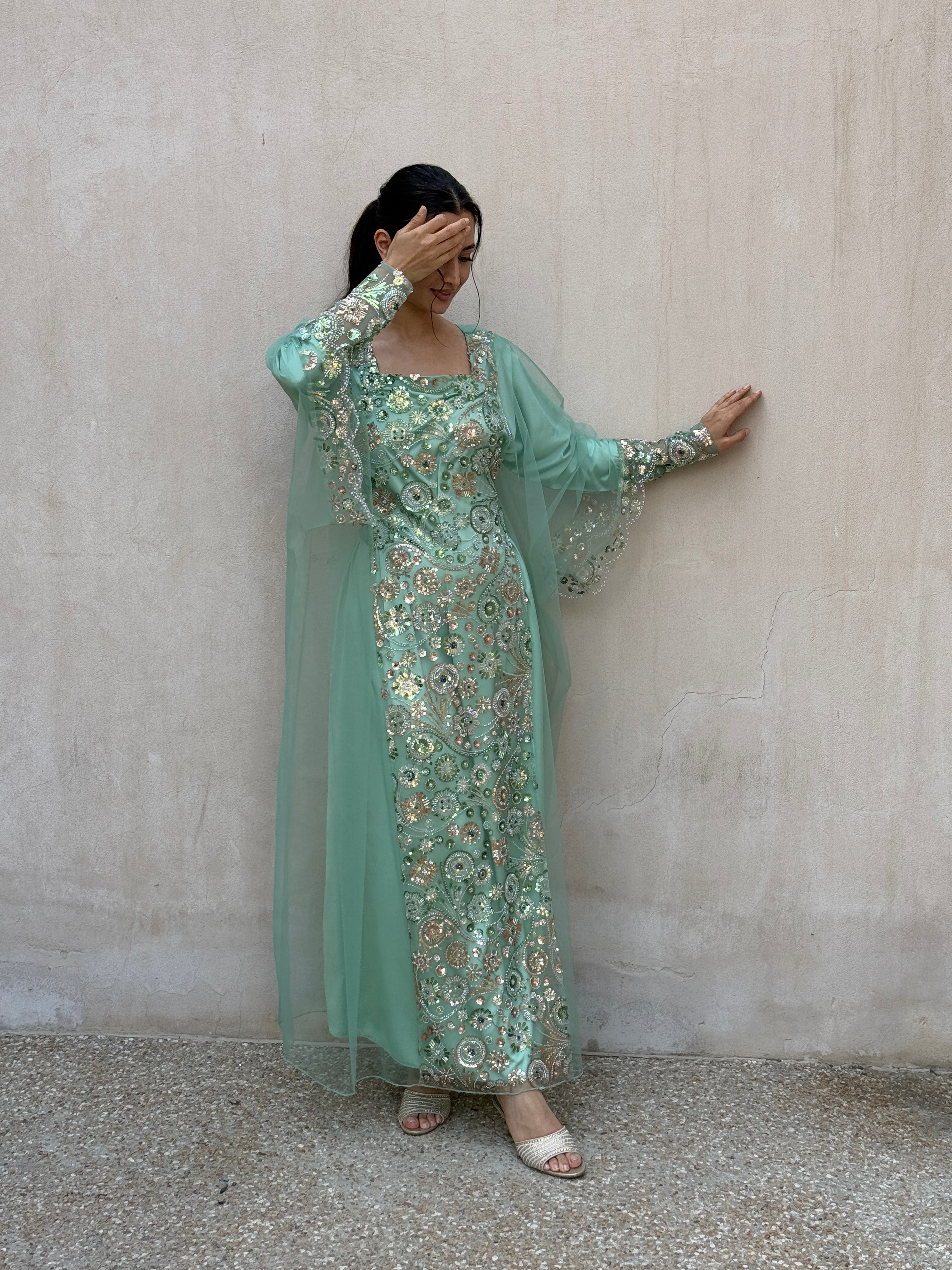 HESSA 2 - Contessa Collection