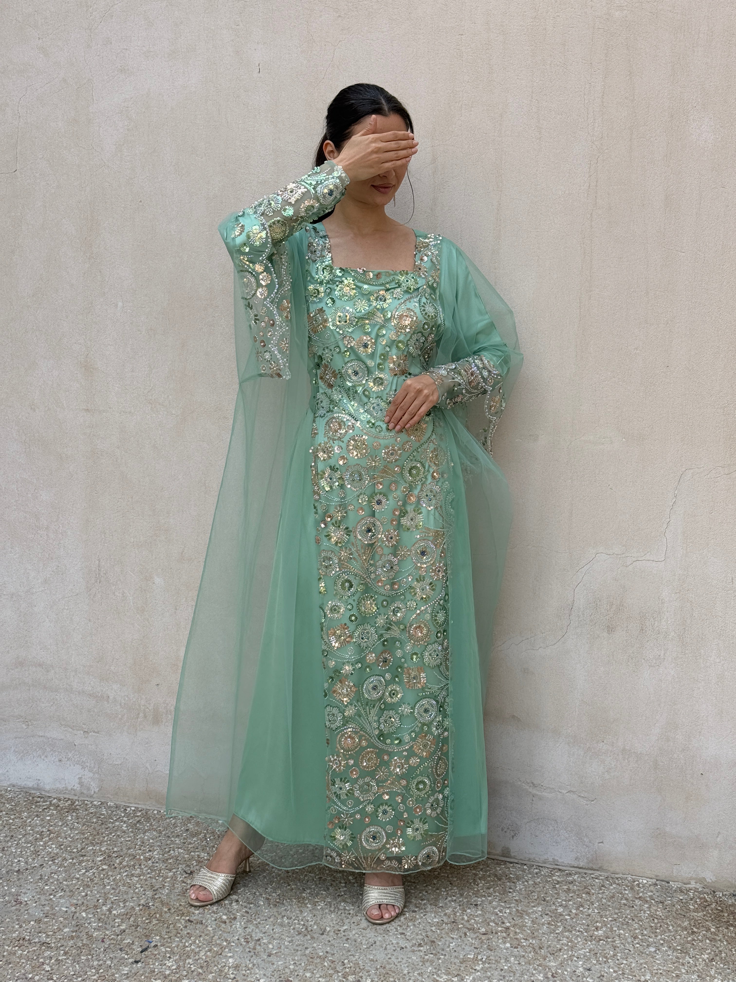 HESSA 2 - Contessa Collection