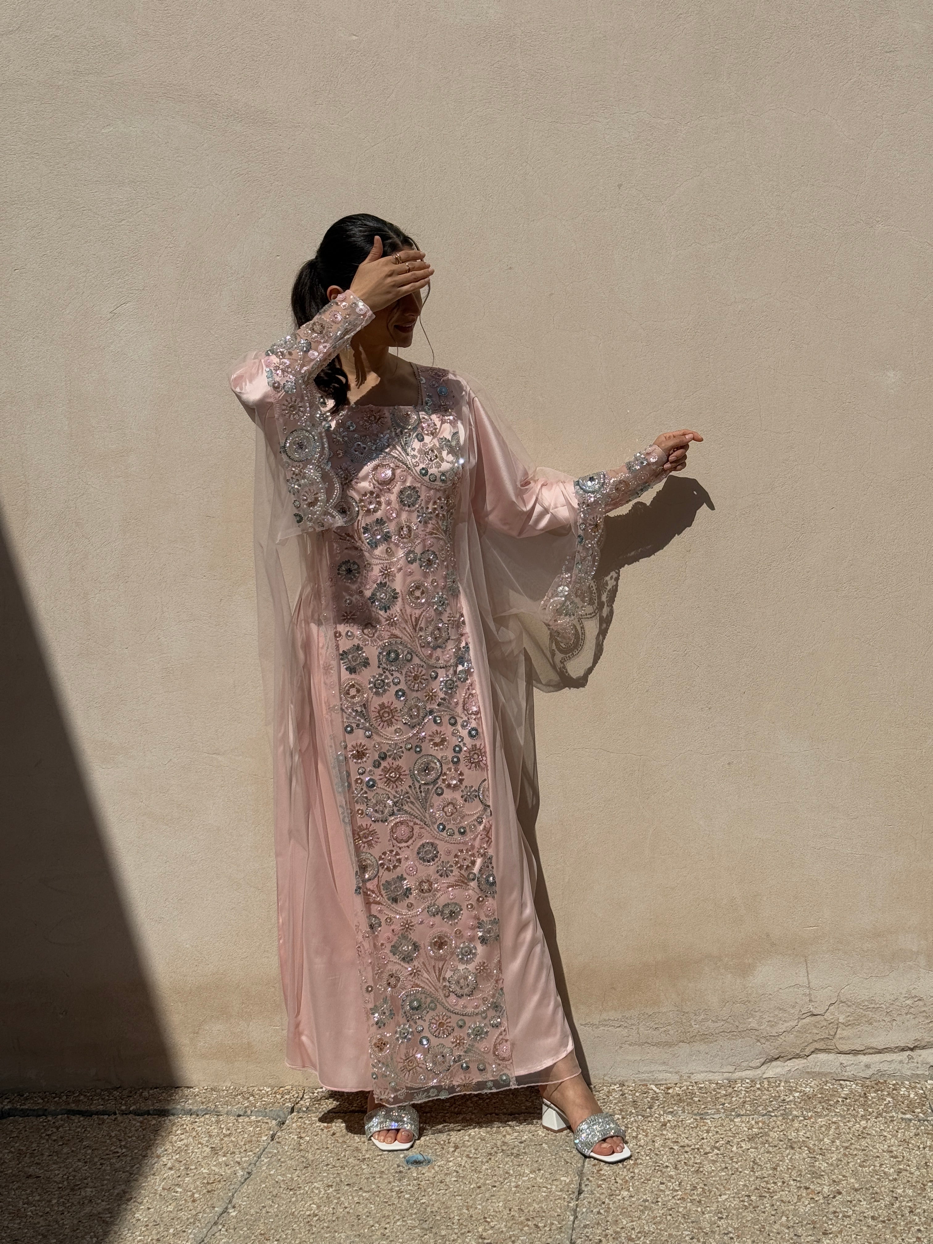 HESSA 2 - Contessa Collection